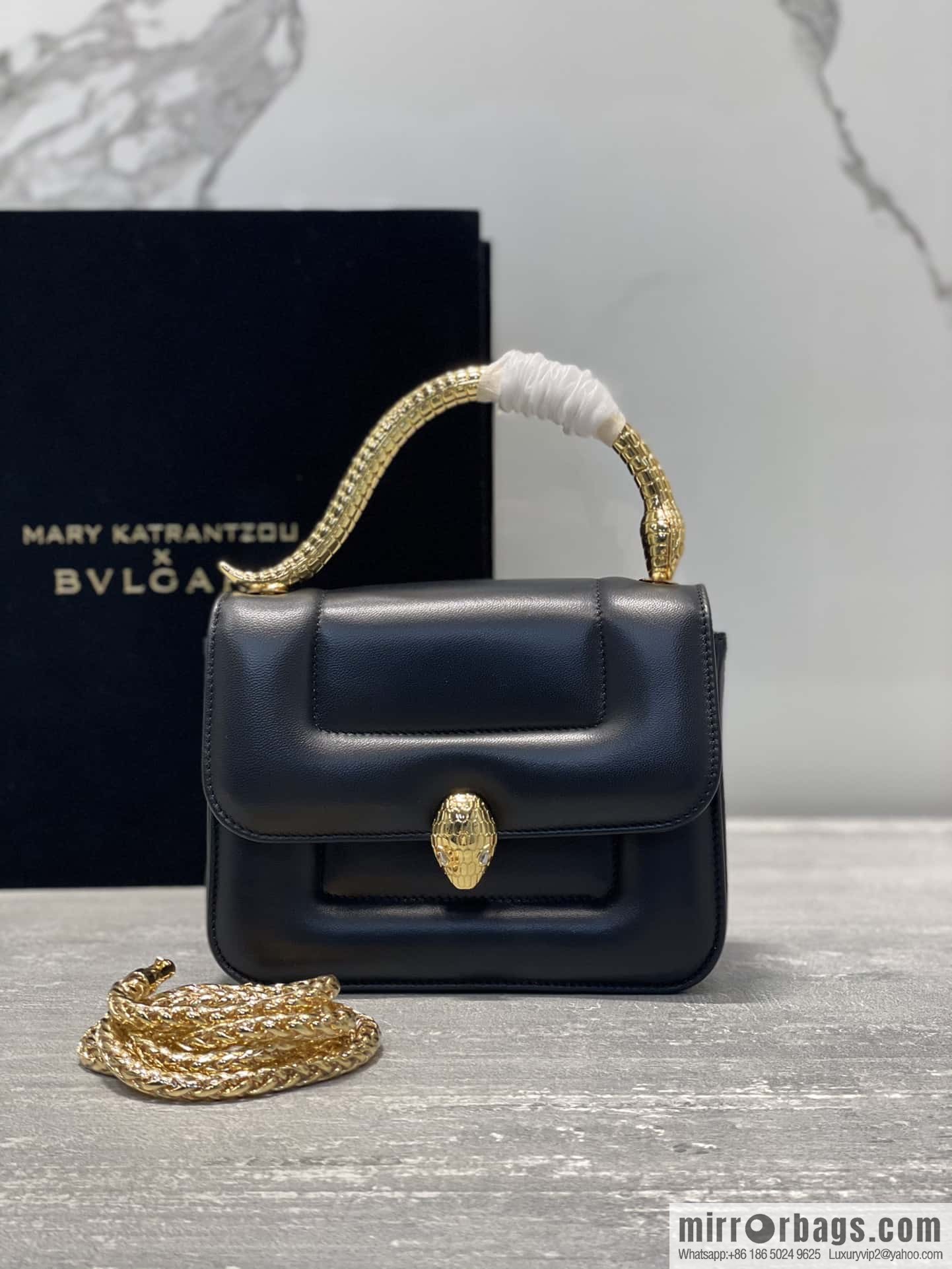 BVLGARI Bulgari small sheepskin snakehead bag Model: 291071