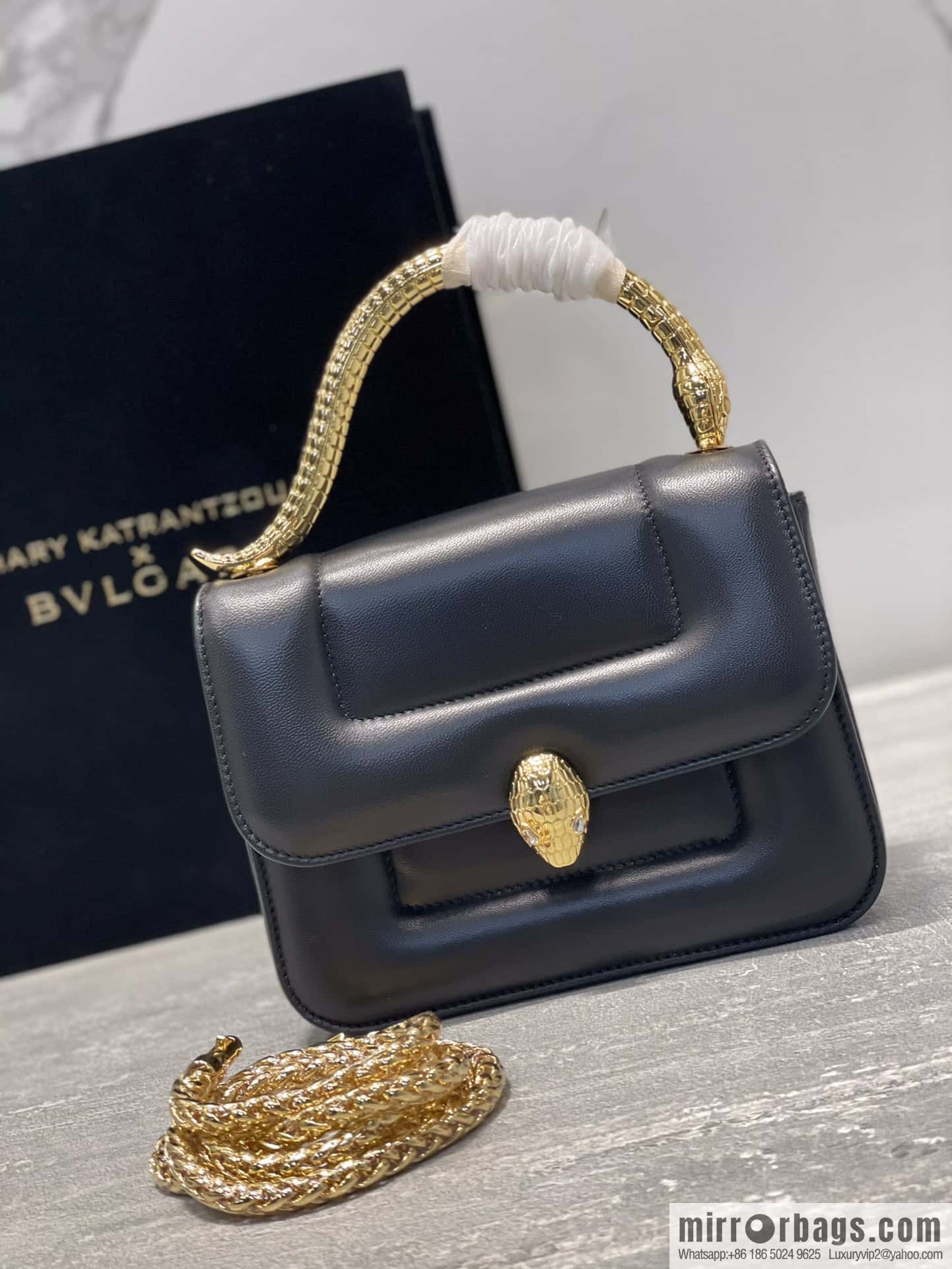 BVLGARI Bulgari small sheepskin snakehead bag Model: 291071