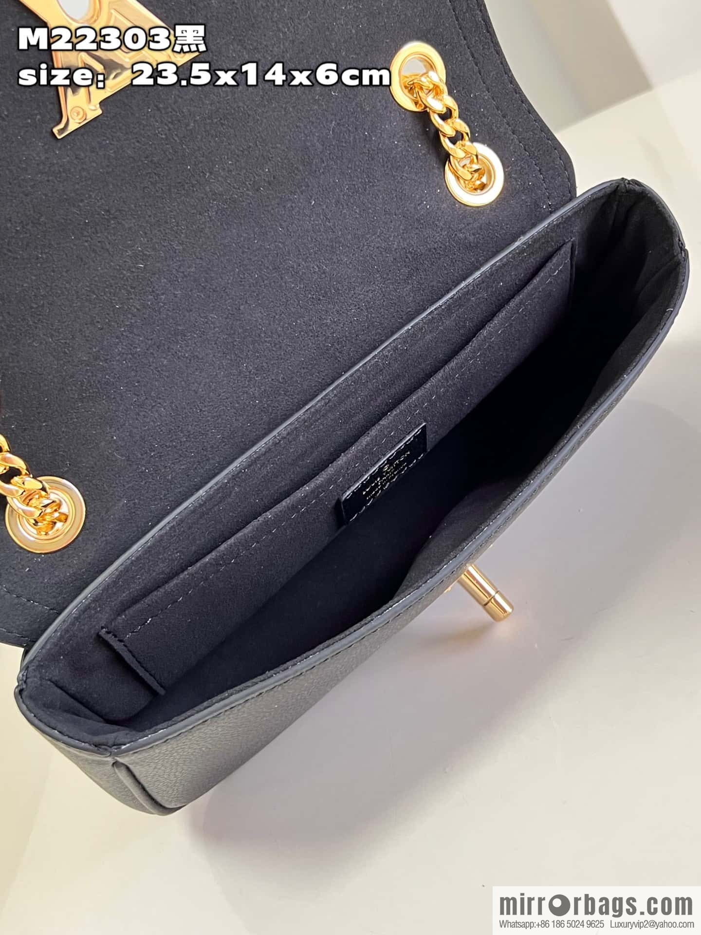 LV M22303 LOCKME EAST WEST chain bag
