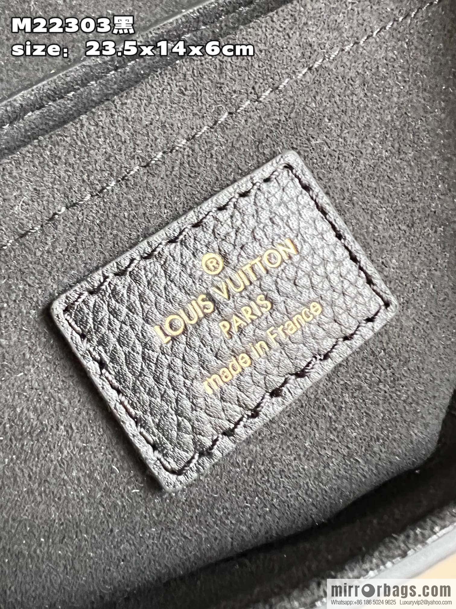 LV M22303 LOCKME EAST WEST chain bag