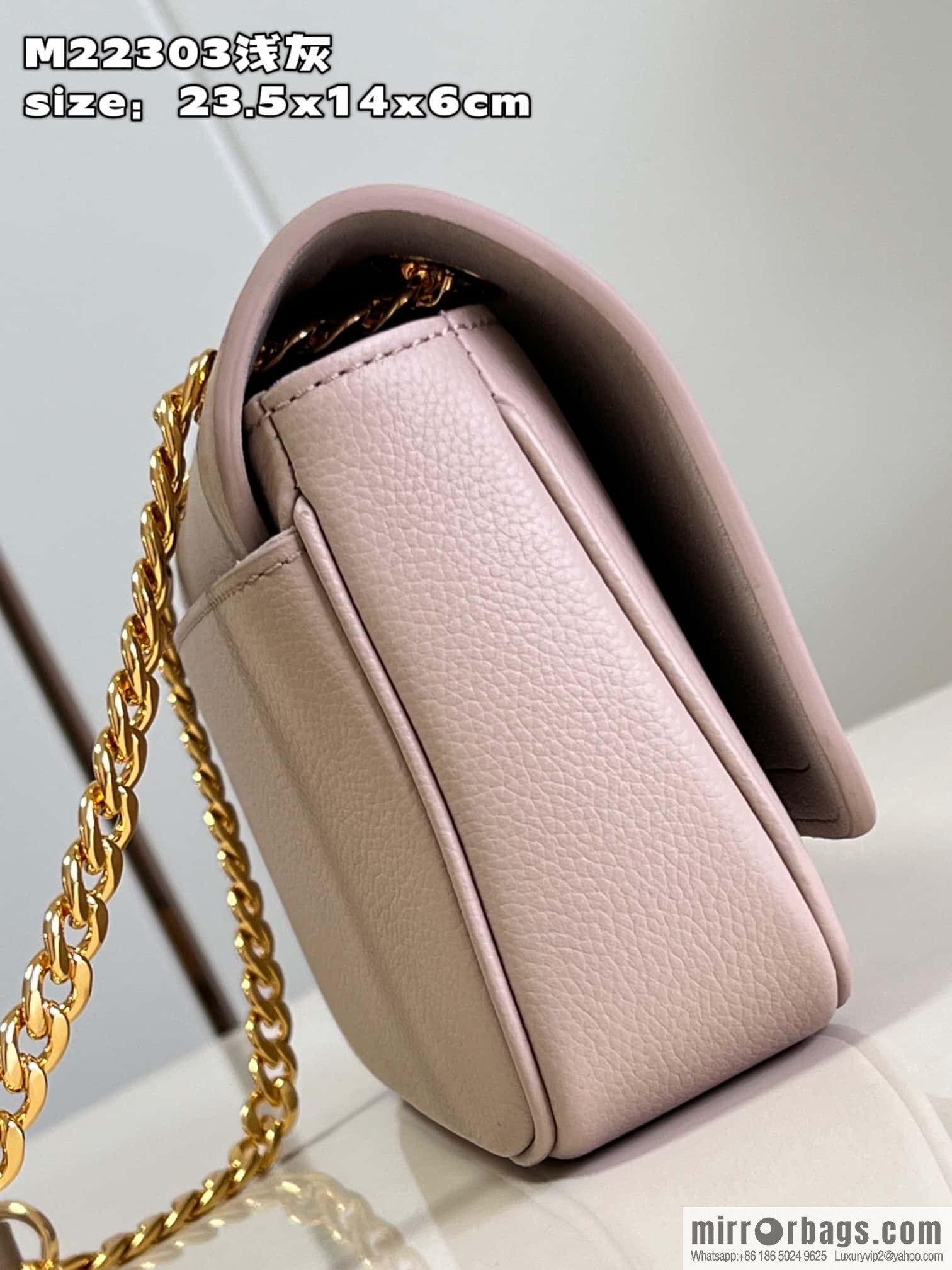 LV M22304 LOCKME EAST WEST chain bag