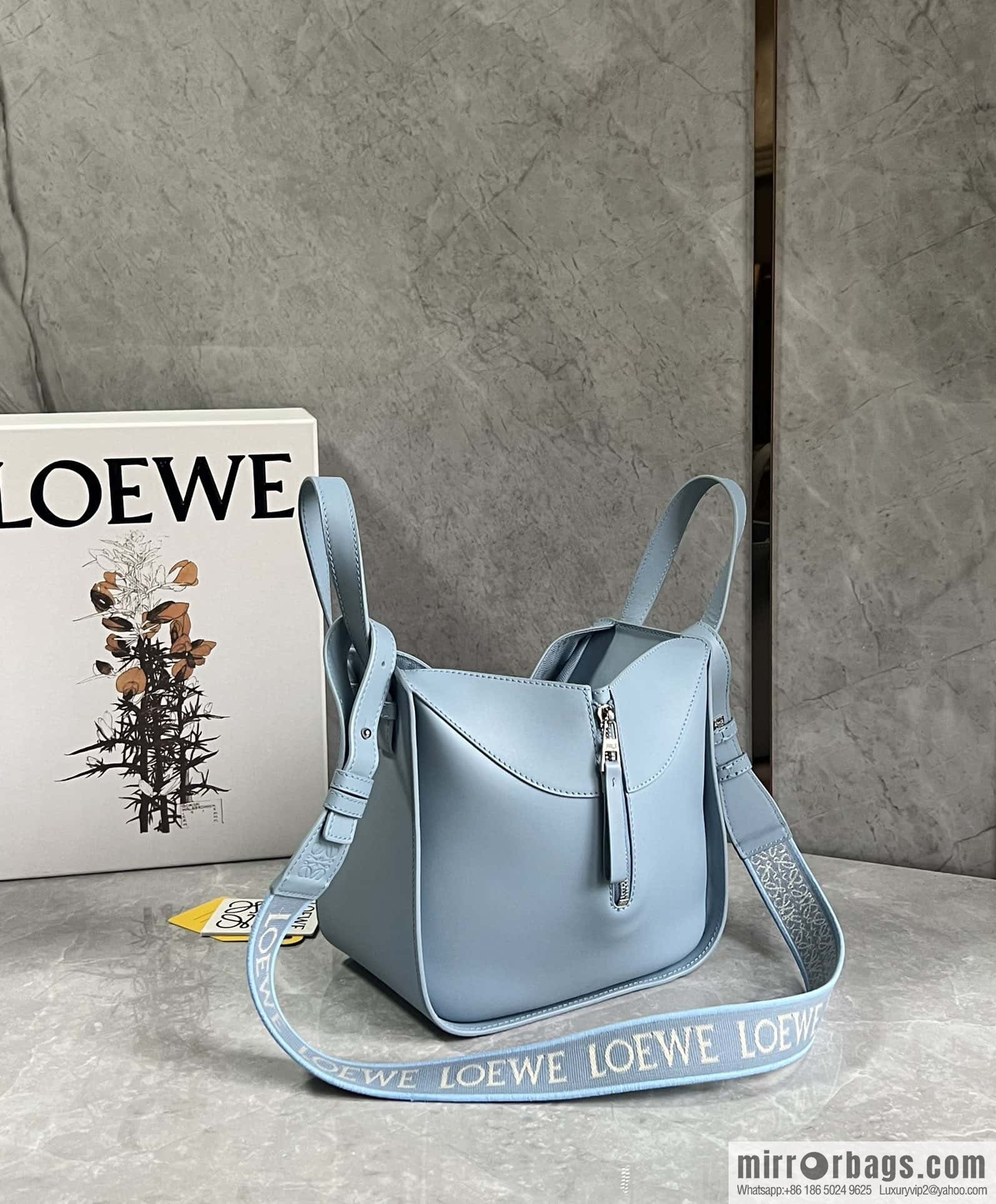LOEWE 2023 monochrome glaze satin series Hammock bag hammock bag 0682 haze blue