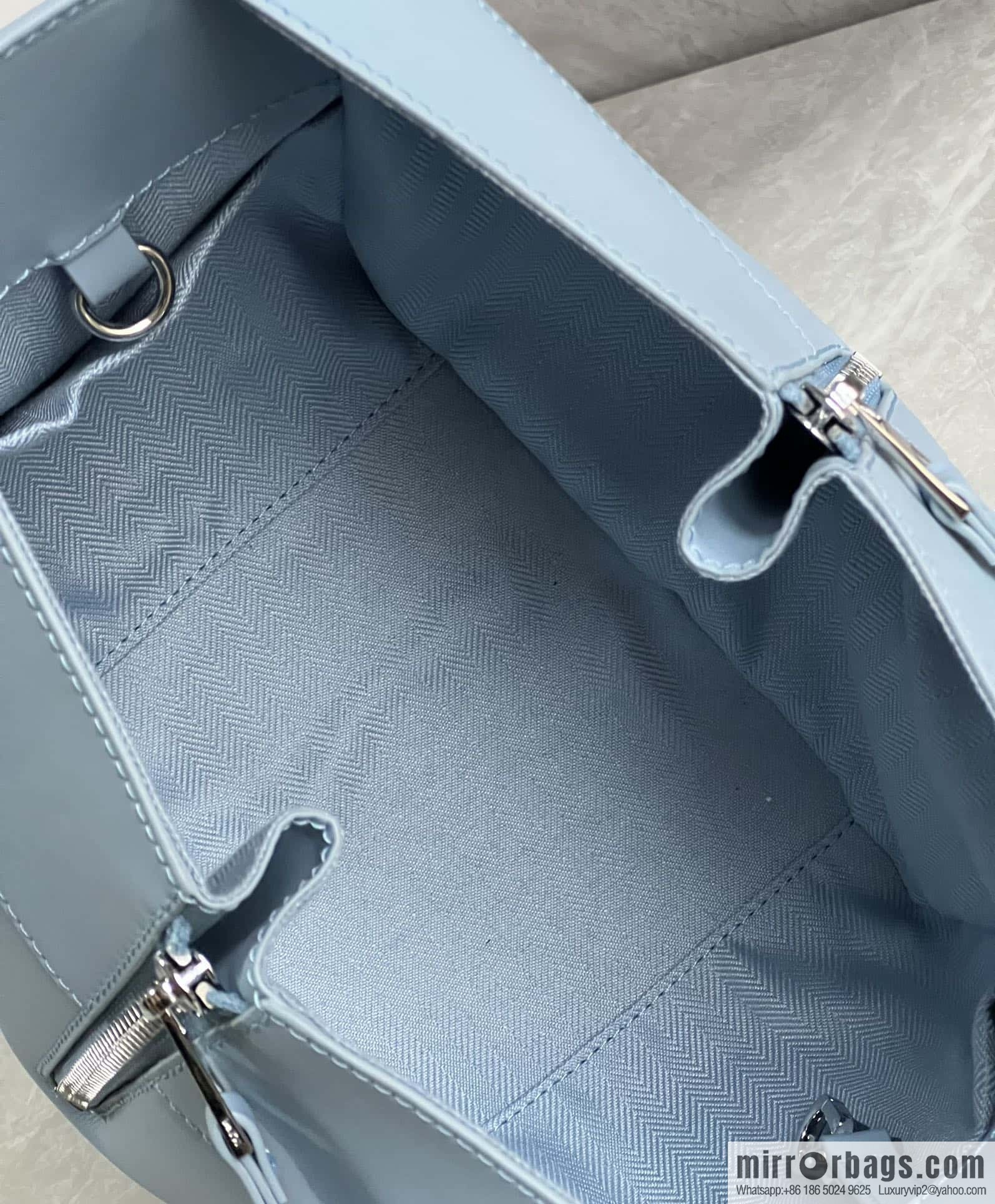 LOEWE 2023 monochrome glaze satin series Hammock bag hammock bag 0682 haze blue