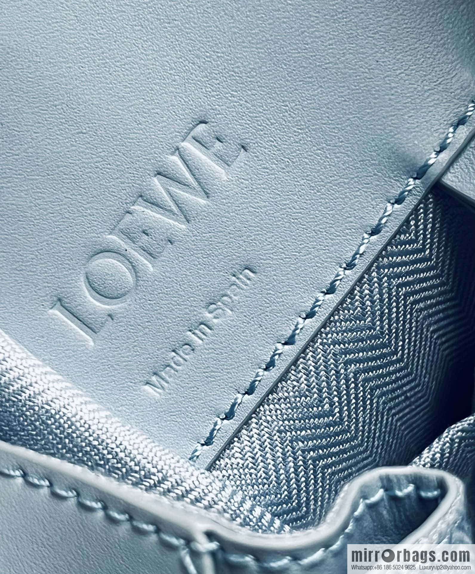 LOEWE 2023 monochrome glaze satin series Hammock bag hammock bag 0682 haze blue