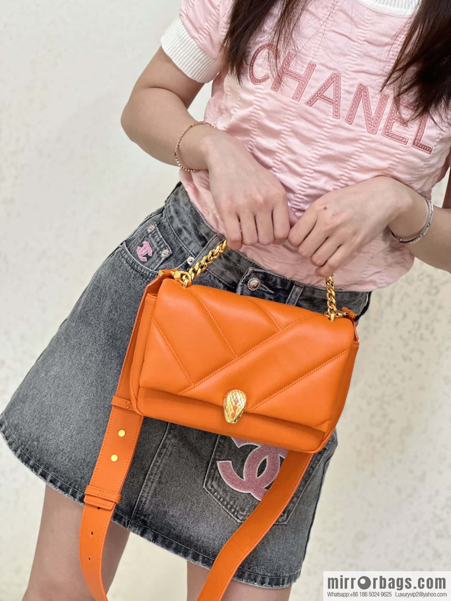 BVLGARI Bulgari SERPENTI CABOCHON series mini crossbody bag Model: 291088