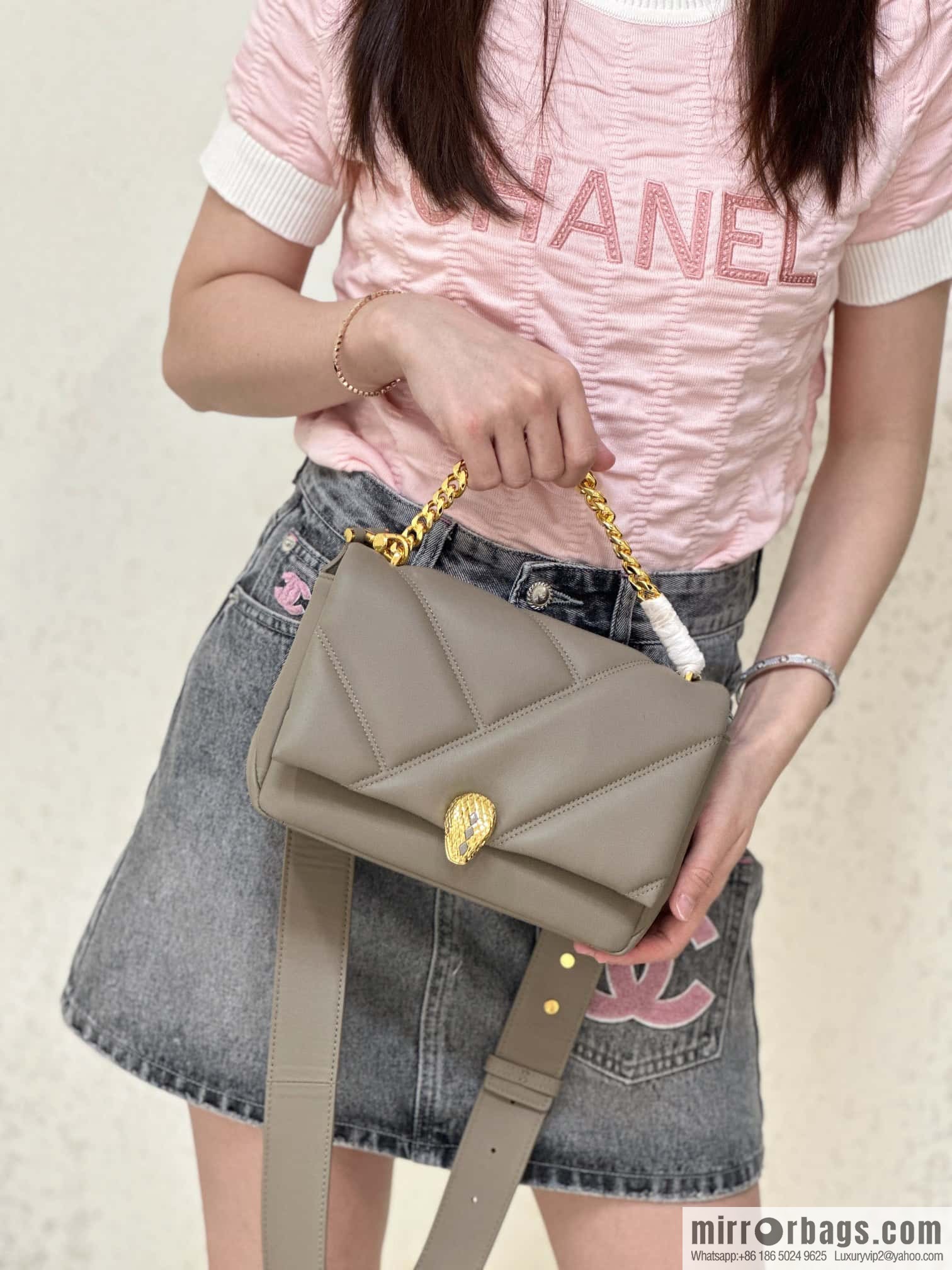 BVLGARI Bulgari SERPENTI CABOCHON series mini crossbody bag Model: 291088