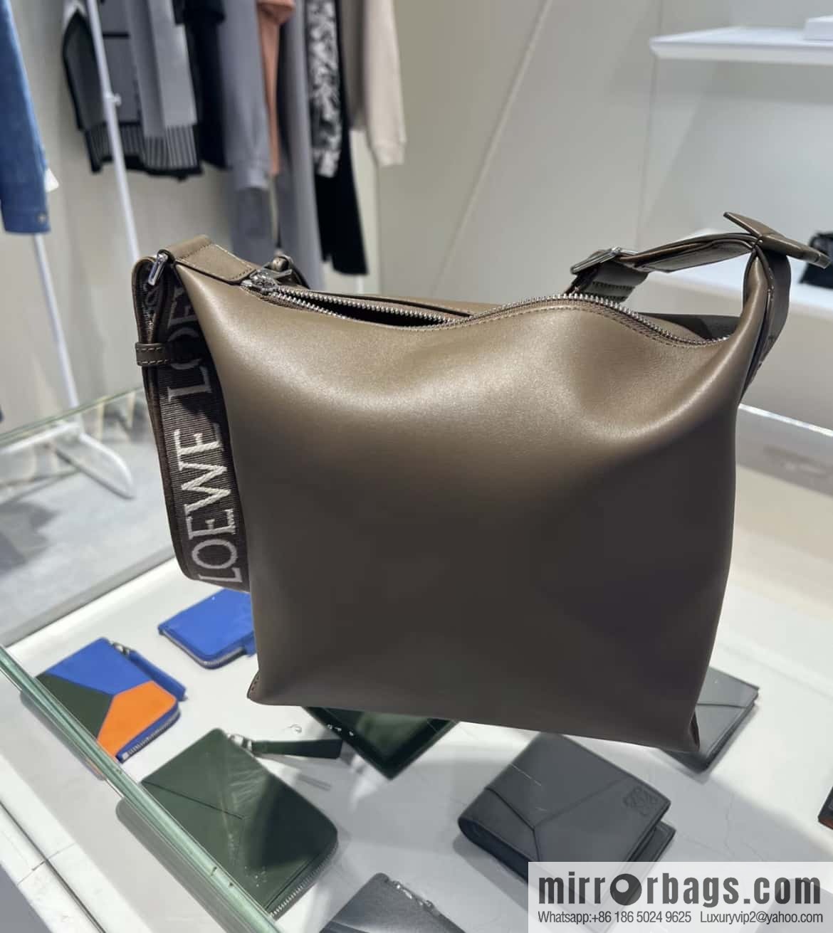 LOEWE Mens Cubi shoulder crossbody bag 0689 Elephant Grey