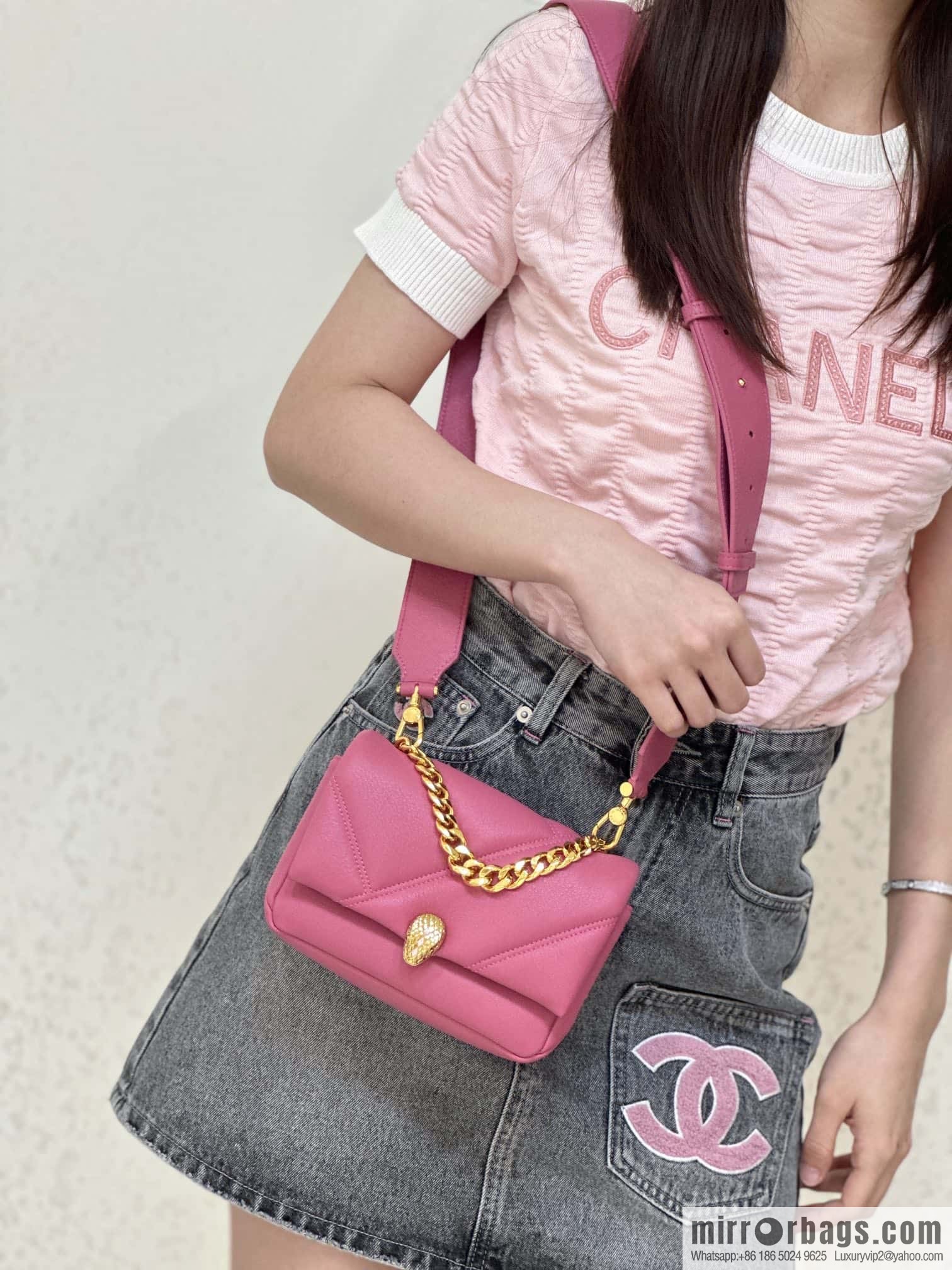BVLGARI Bulgari SERPENTI CABOCHON series mini crossbody bag Model: 291085