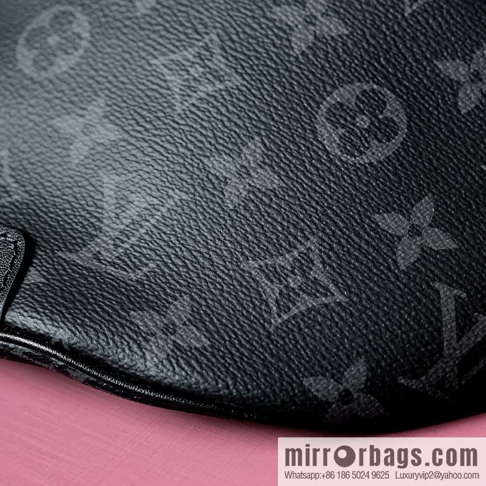 LV Discovery Bumbag PM M46035