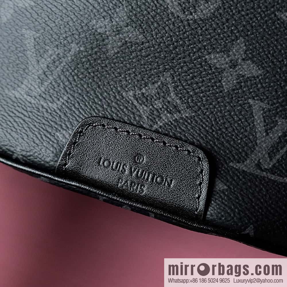 LV Discovery Bumbag PM M46035