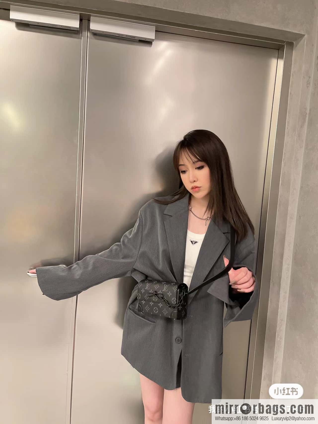 LV M81783 STEAMER mini handbag