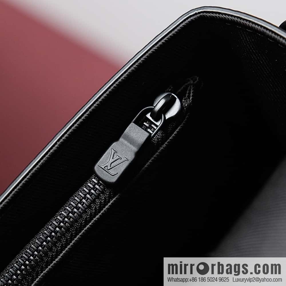 LV M81783 STEAMER mini handbag
