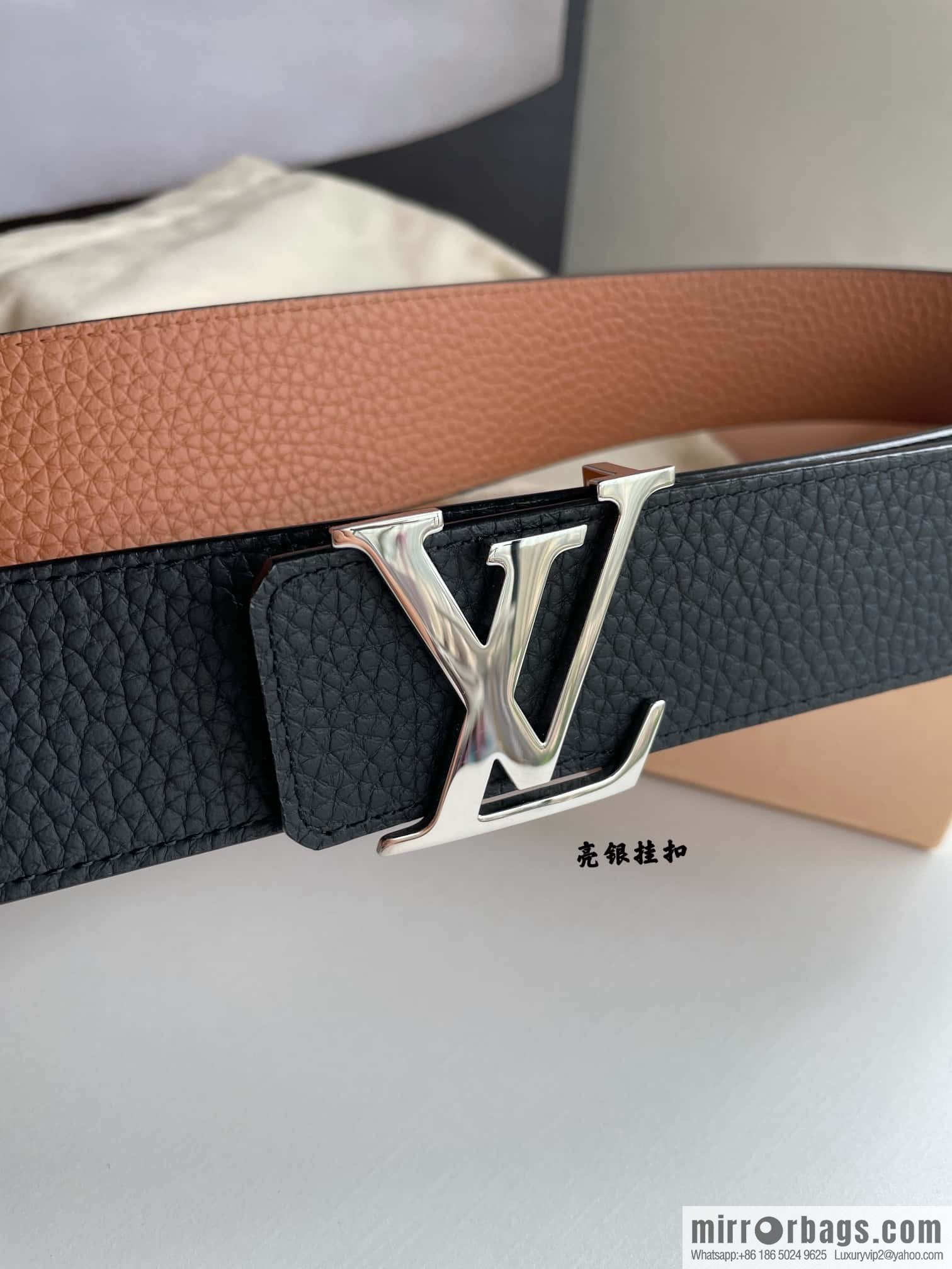 LOUIS VUITTON Louis Vuitton counter hanging buckle double-sided lychee lychee black/khaki belt