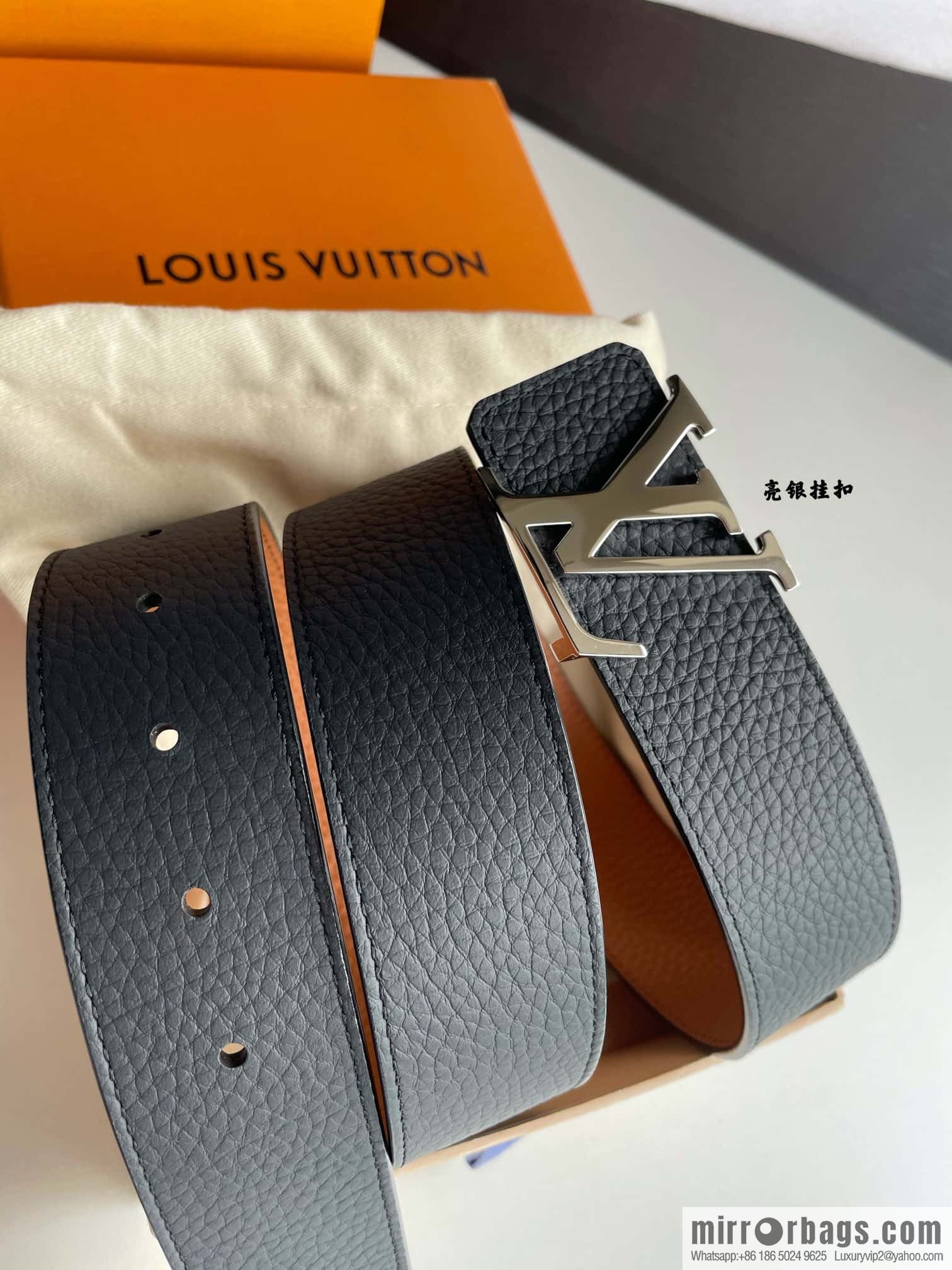 LOUIS VUITTON Louis Vuitton counter hanging buckle double-sided lychee lychee black/khaki belt