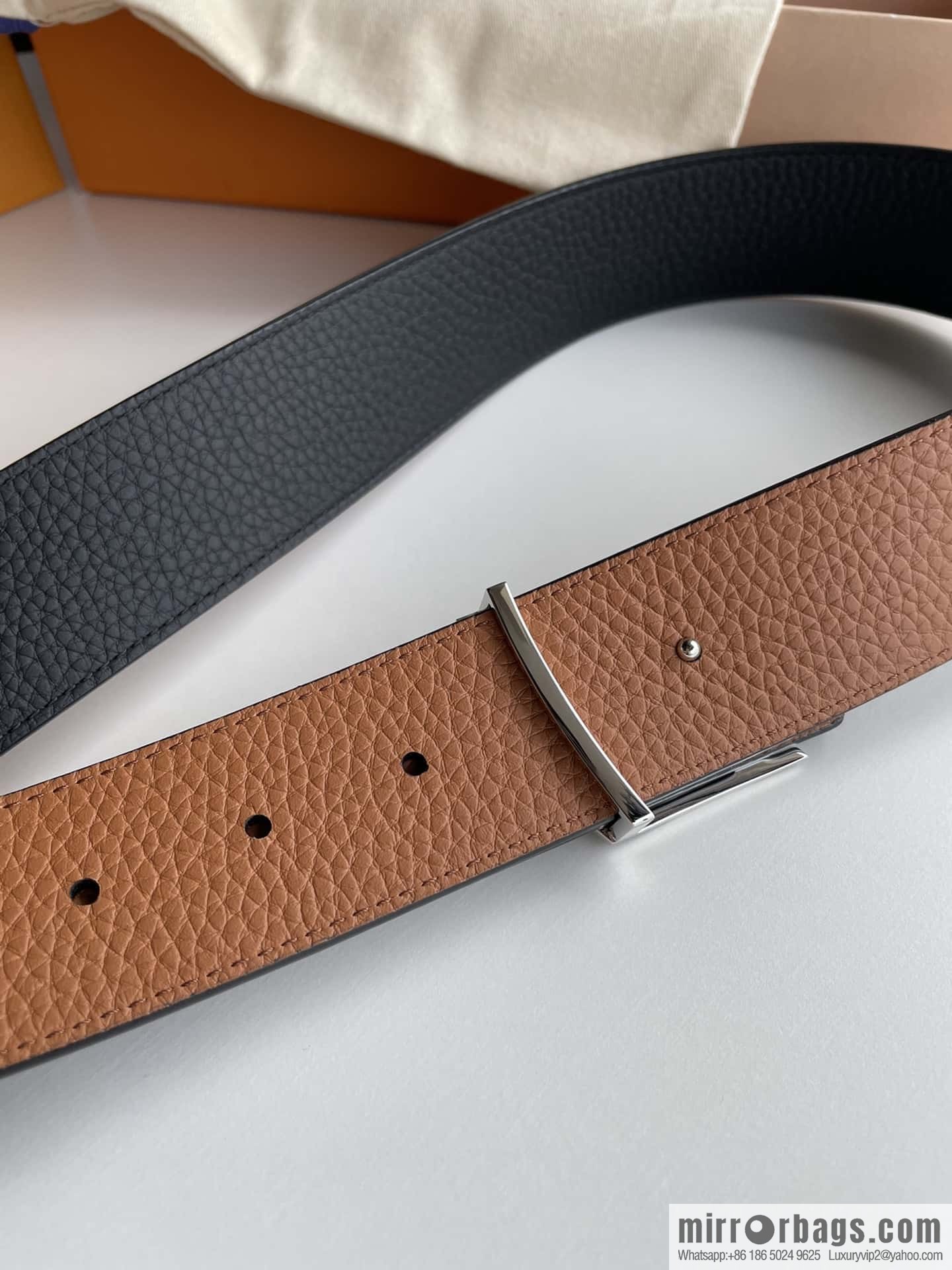 LOUIS VUITTON Louis Vuitton counter hanging buckle double-sided lychee lychee black/khaki belt