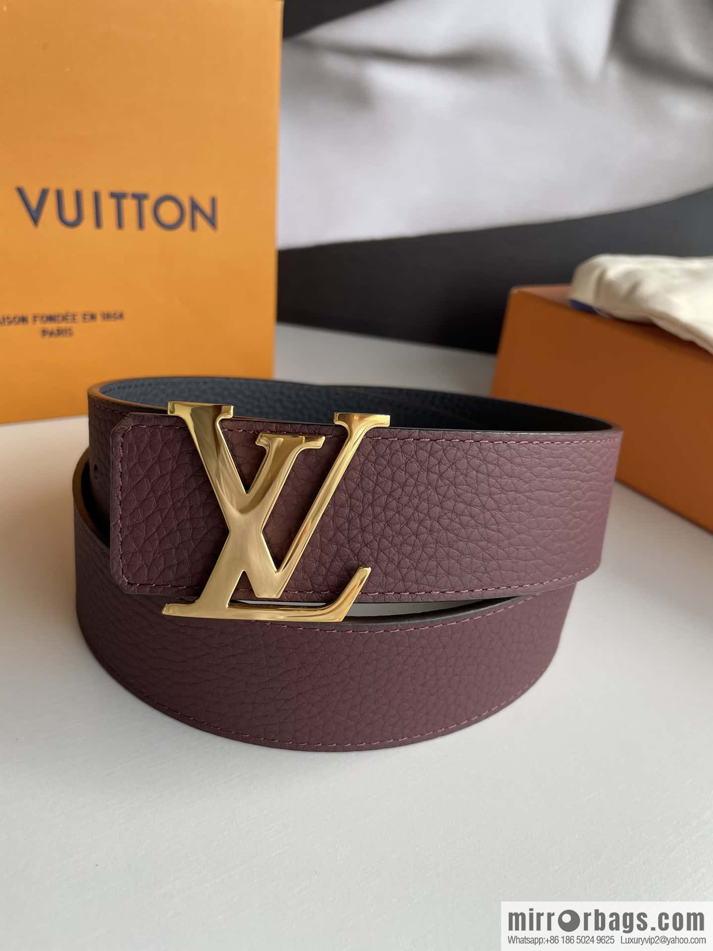 LOUIS VUITTON Louis Vuitton counter hanging buckle double-sided lychee lychee black/khaki belt