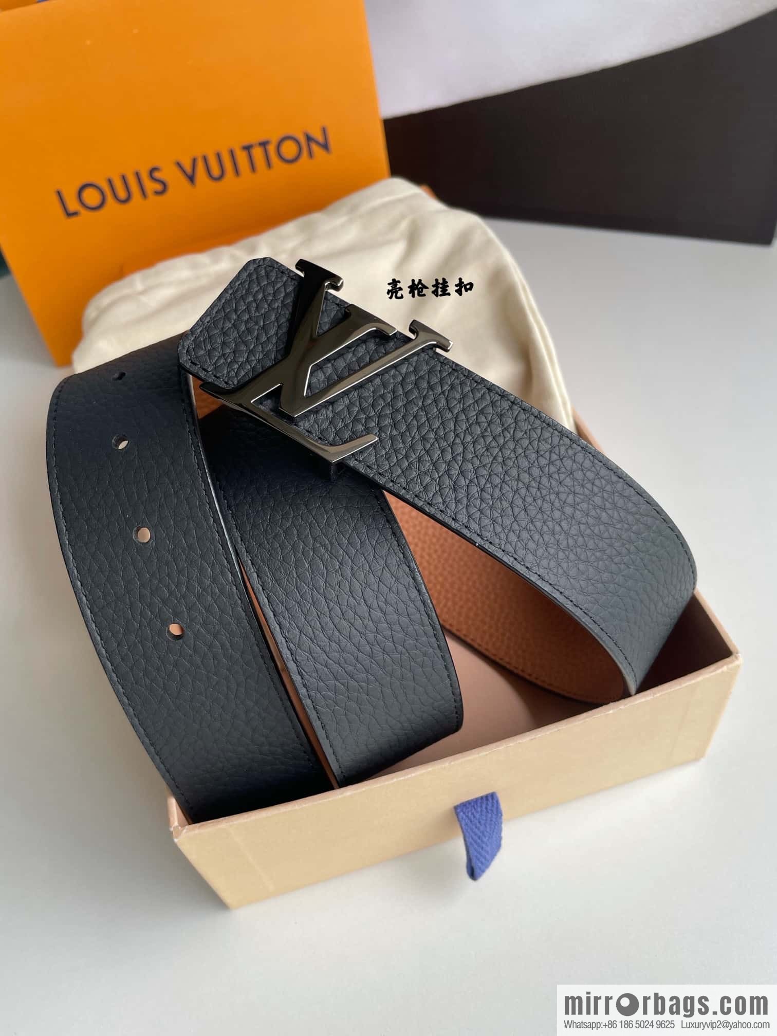 LOUIS VUITTON Louis Vuitton counter hanging buckle double-sided lychee lychee black/khaki belt