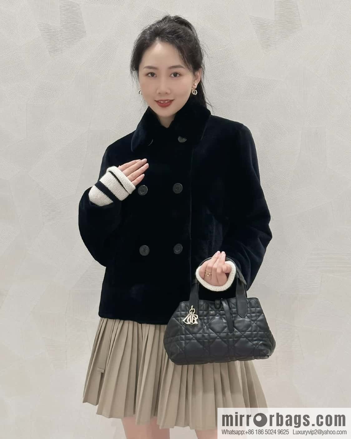 Small DIOR TOUJOURS handbag M2822OSHJ_M900