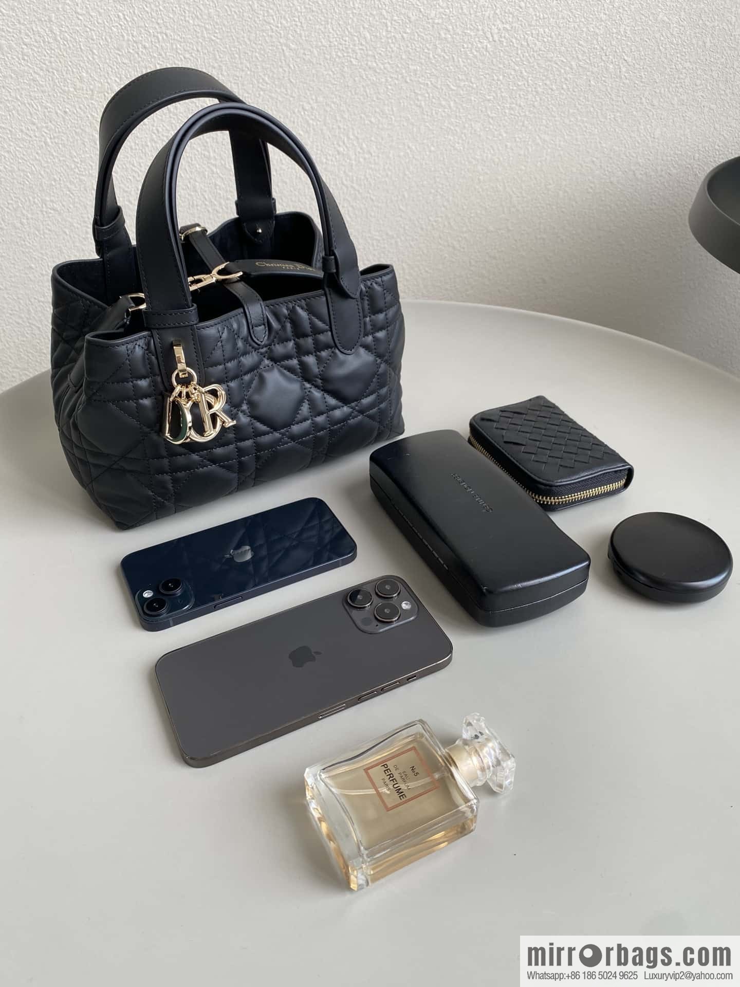 Small DIOR TOUJOURS handbag M2822OSHJ_M900