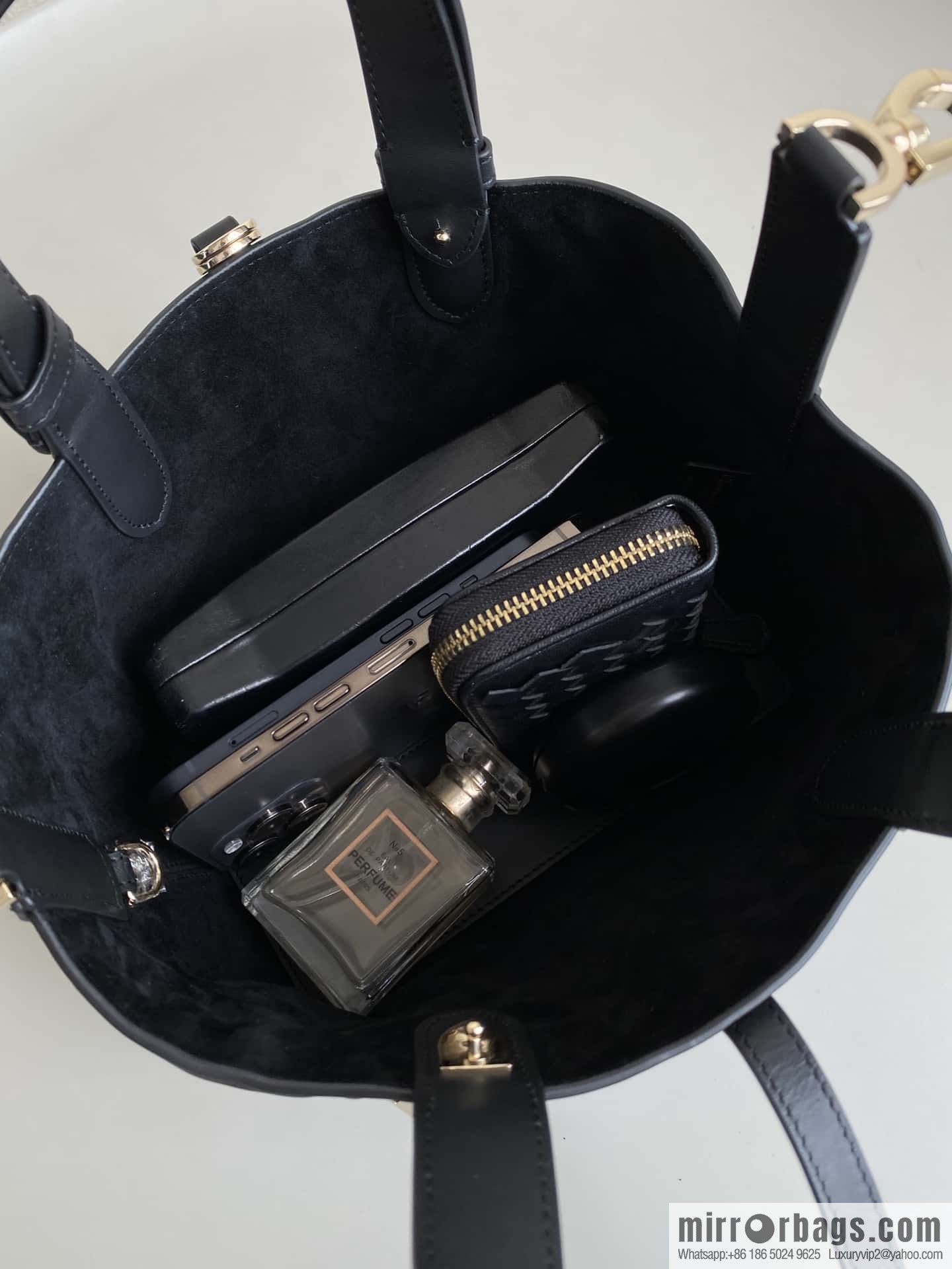 Small DIOR TOUJOURS handbag M2822OSHJ_M900