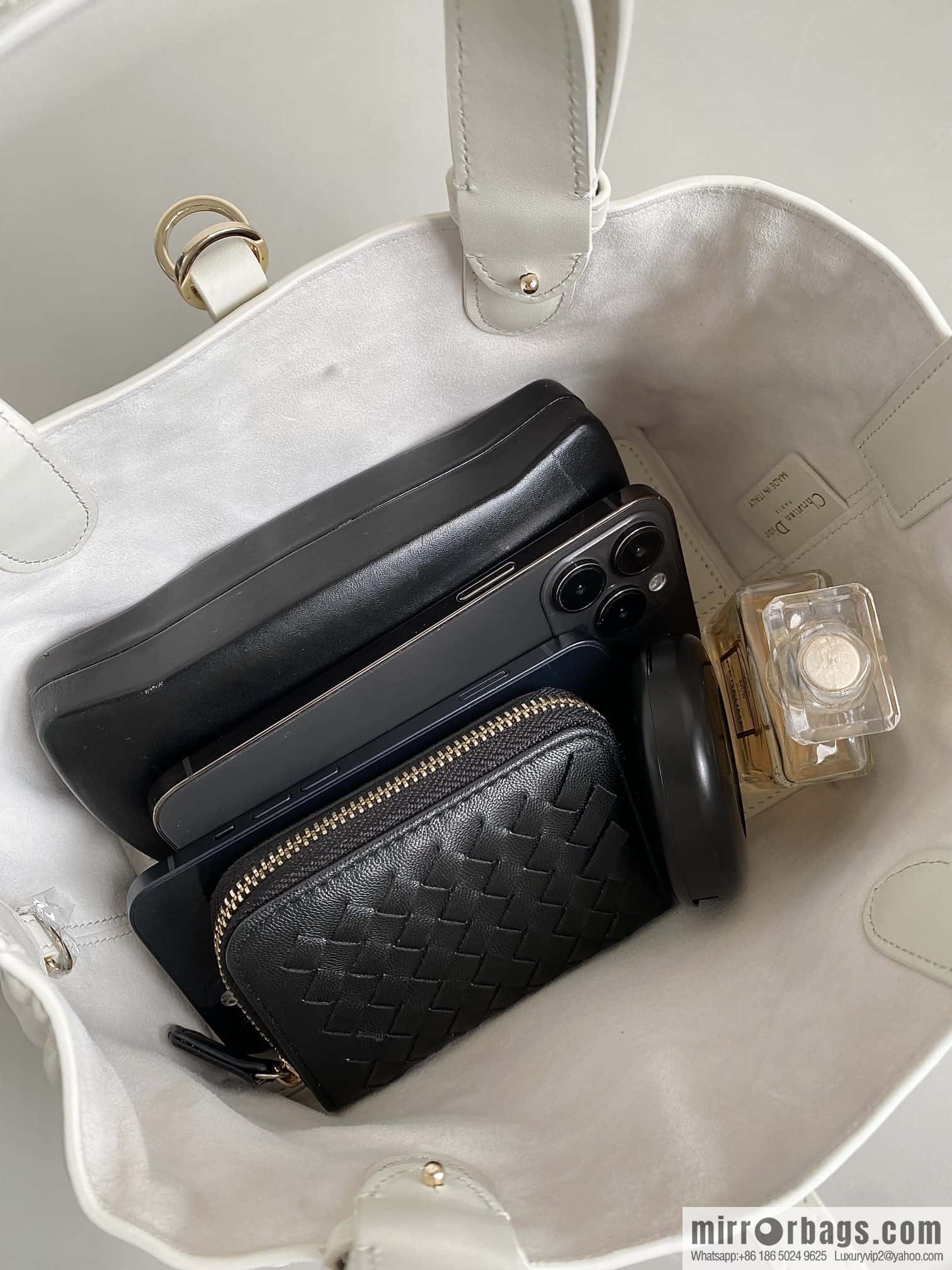 Small DIOR TOUJOURS handbag M2822OSHJ_M030