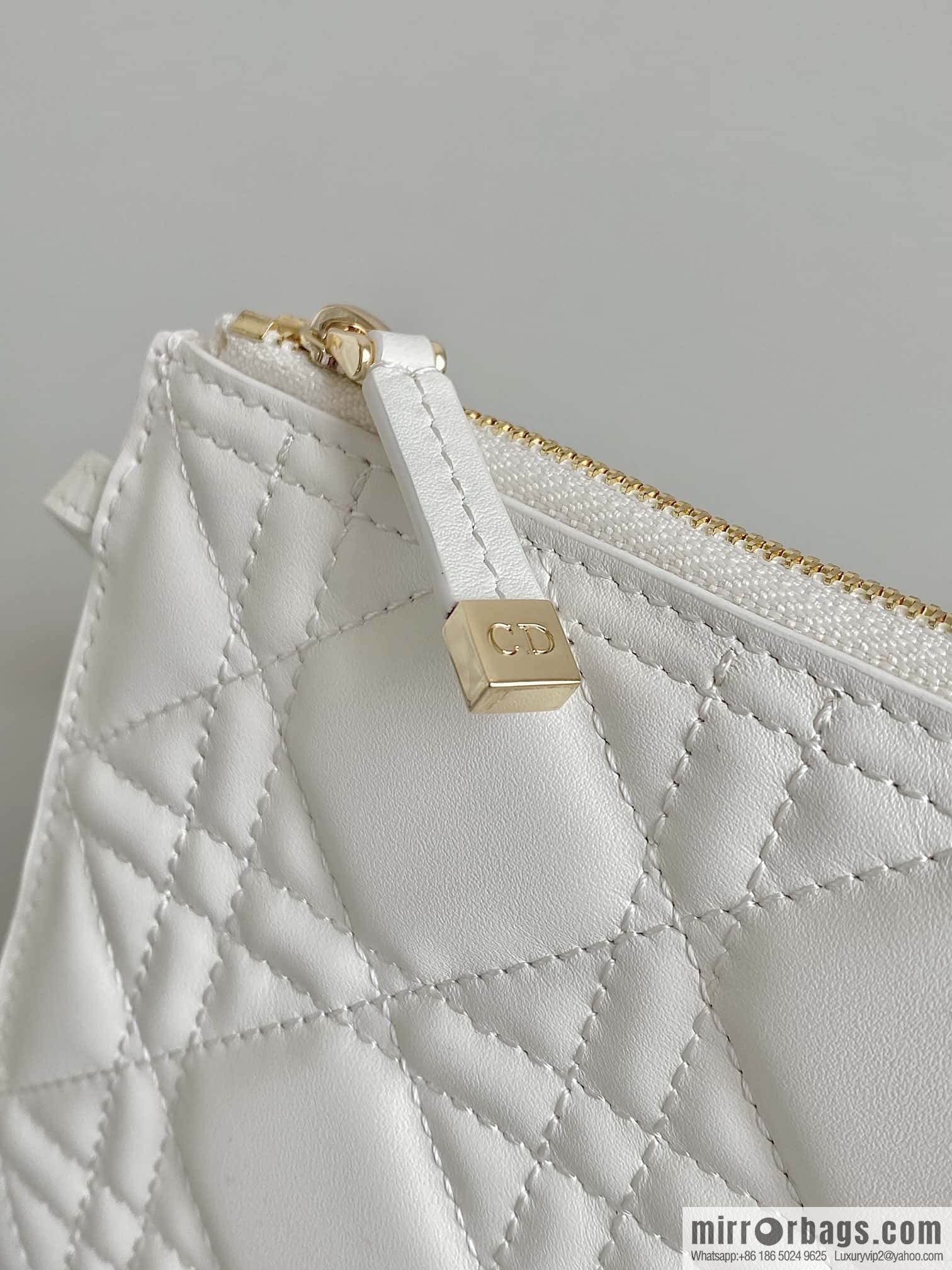 Small DIOR TOUJOURS handbag M2822OSHJ_M030