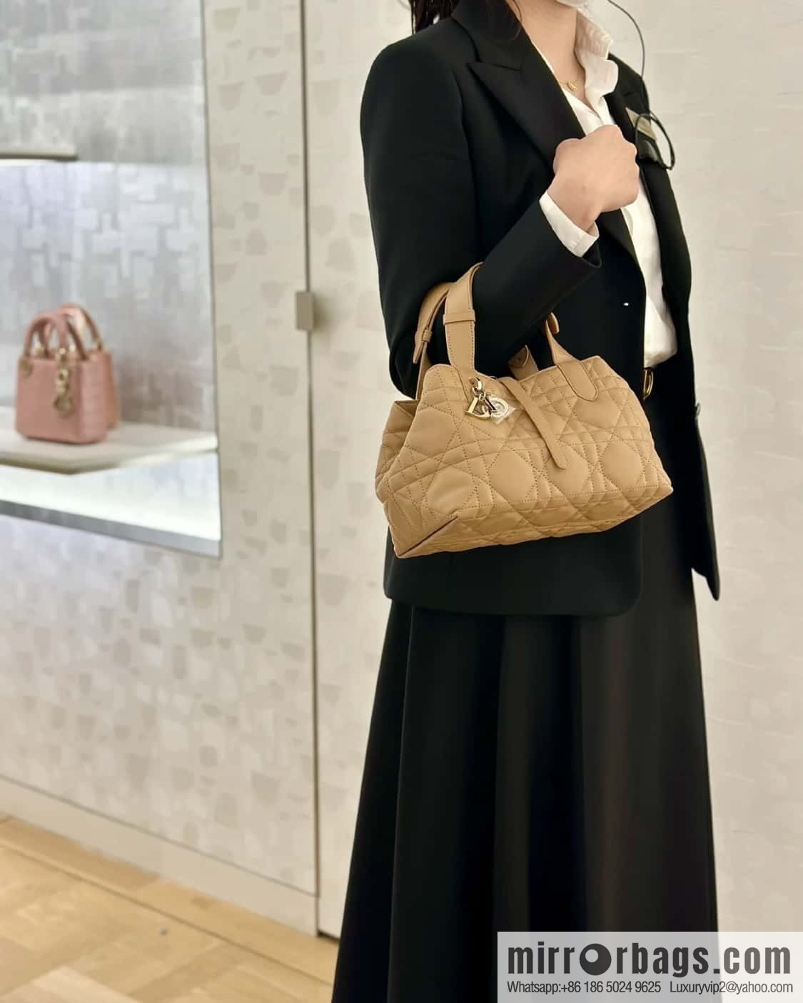 Small DIOR TOUJOURS handbag M2822OSHJ_M53U