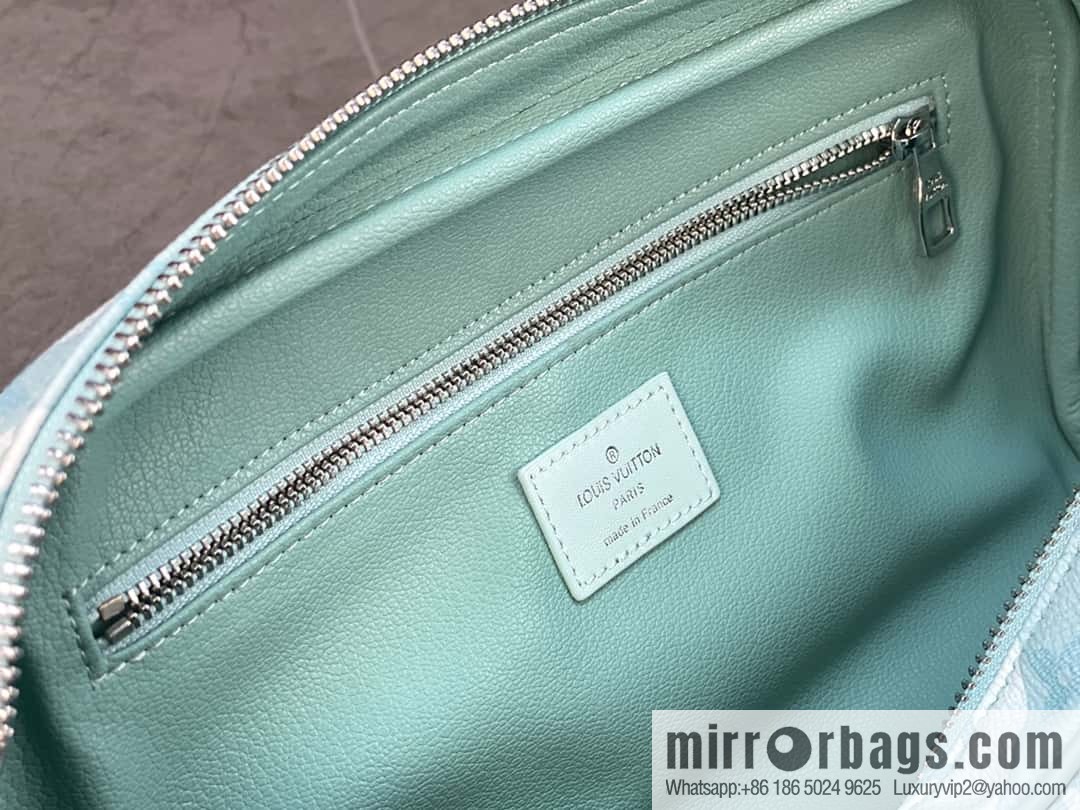 LV M82337 DOPP KIT toilet bag