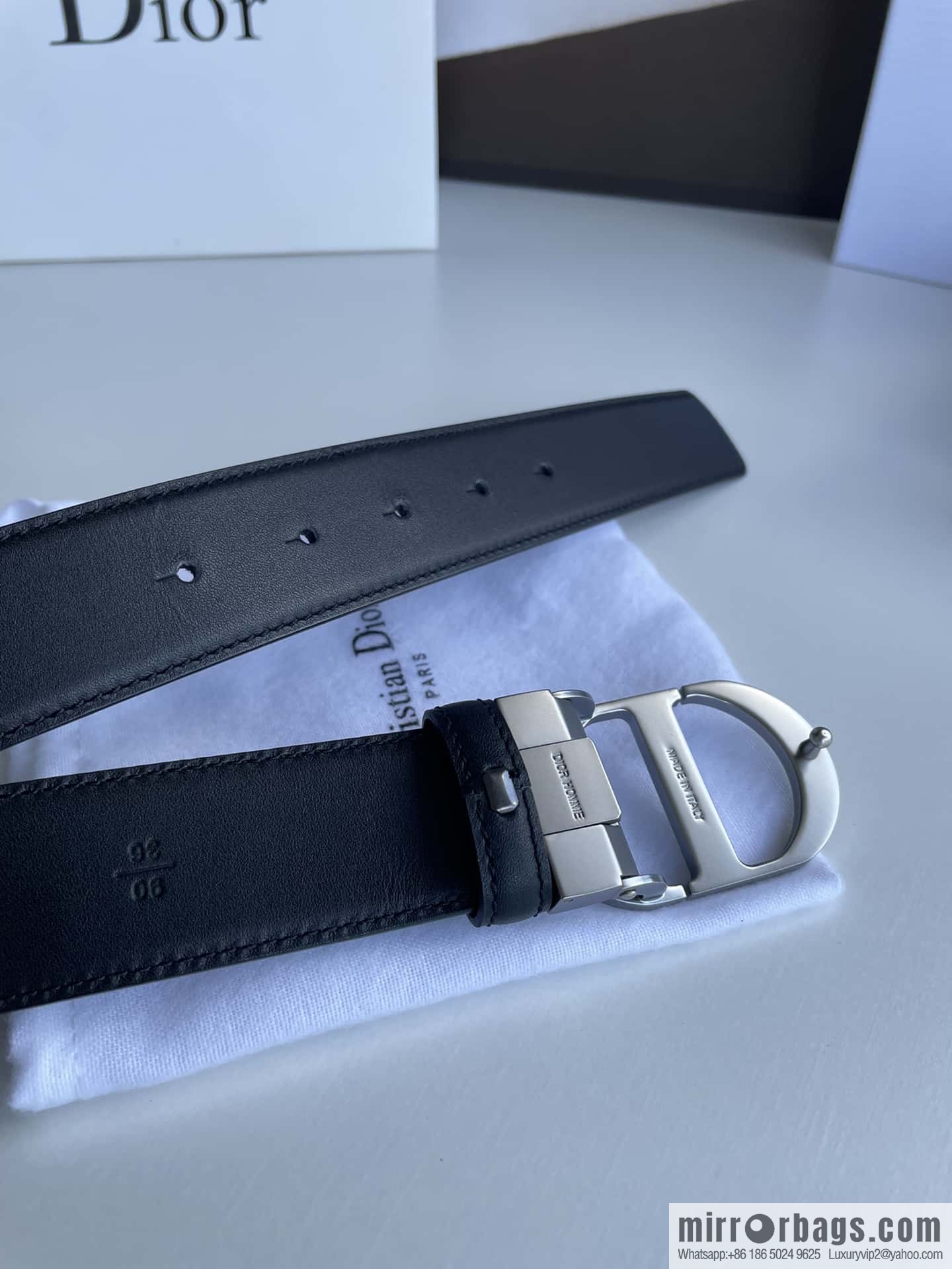 DIOR Dior, imported first layer cowhide matte texture metal buckle men's waist practical and embellished belt