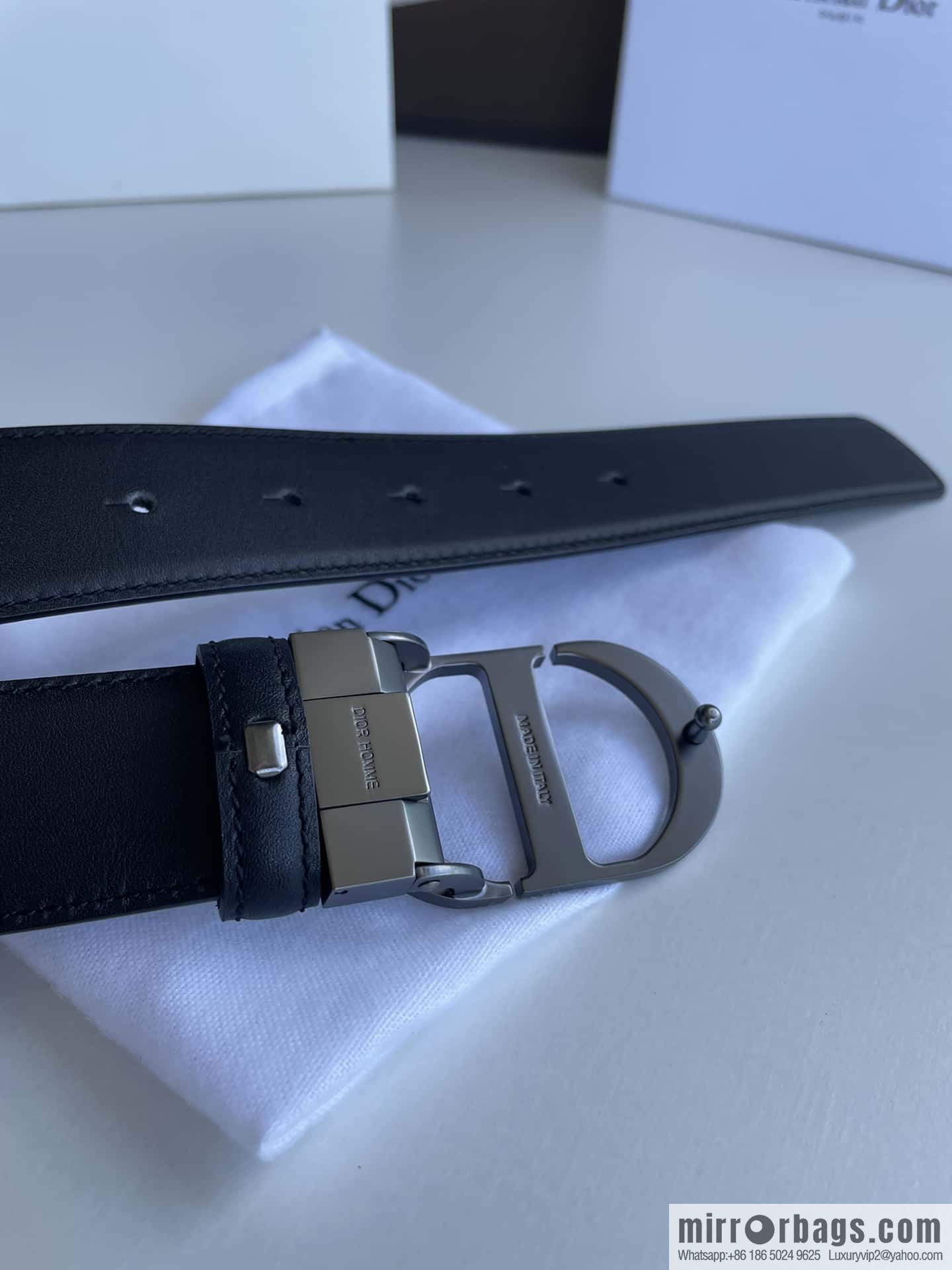DIOR Dior, imported first layer cowhide matte texture metal buckle men's waist practical and embellished belt