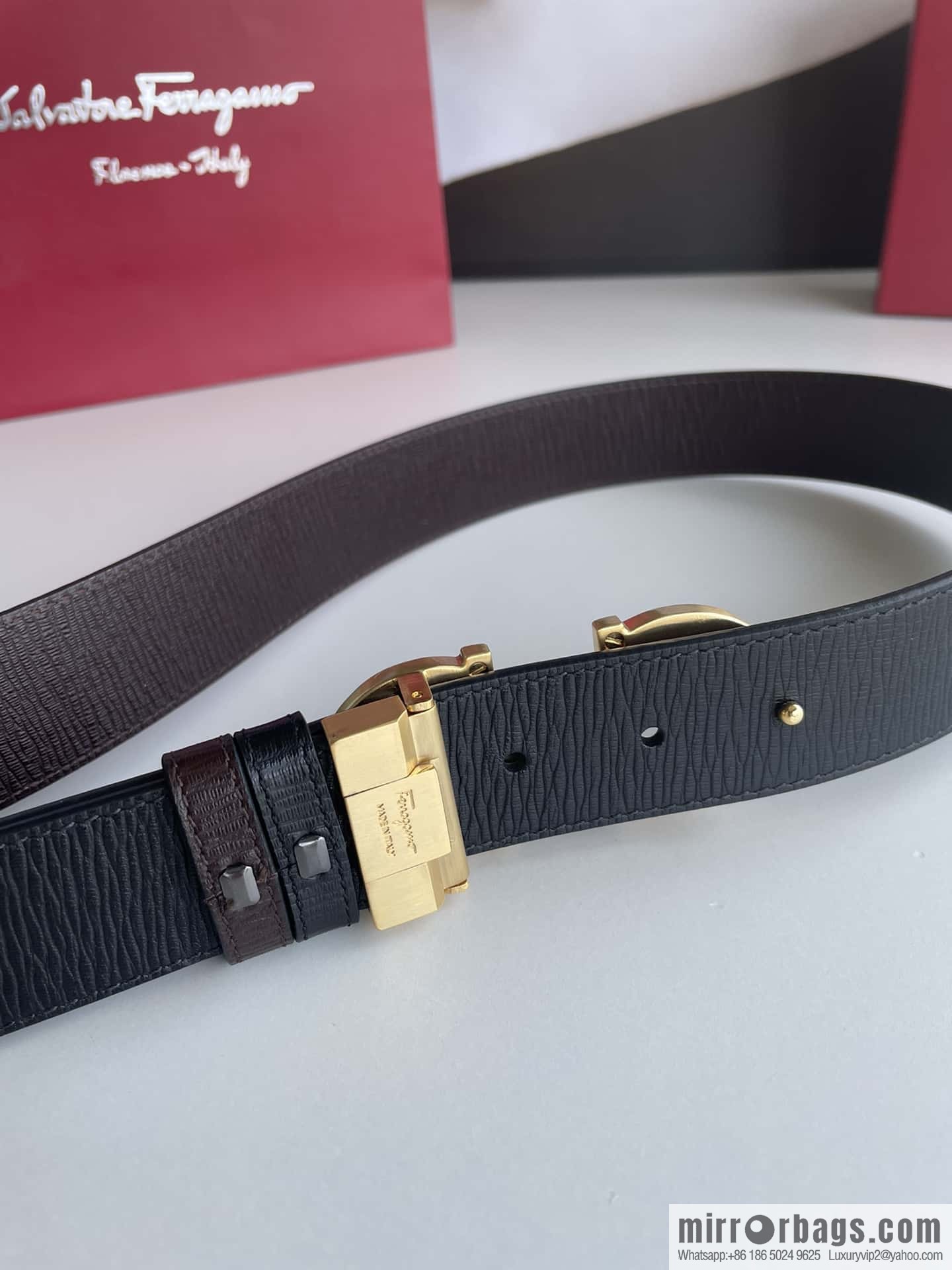 Ferragamo Men's Exquisite Acrylic Metal Buckle Top Cowhide Double-sided External Belt 3.5cm
