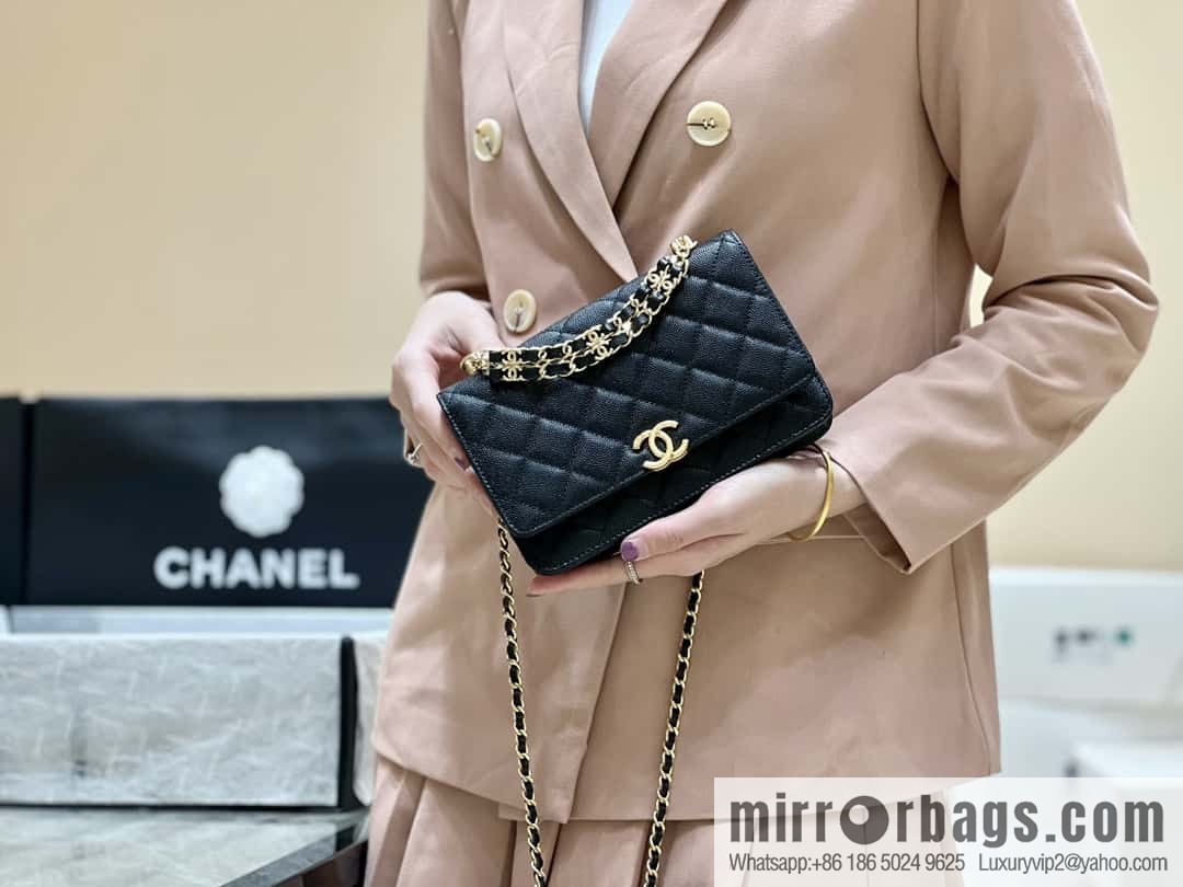CHANEL 22k autumn and winter high-end ready-to-wear collection, lychee leather woc AP3019 black