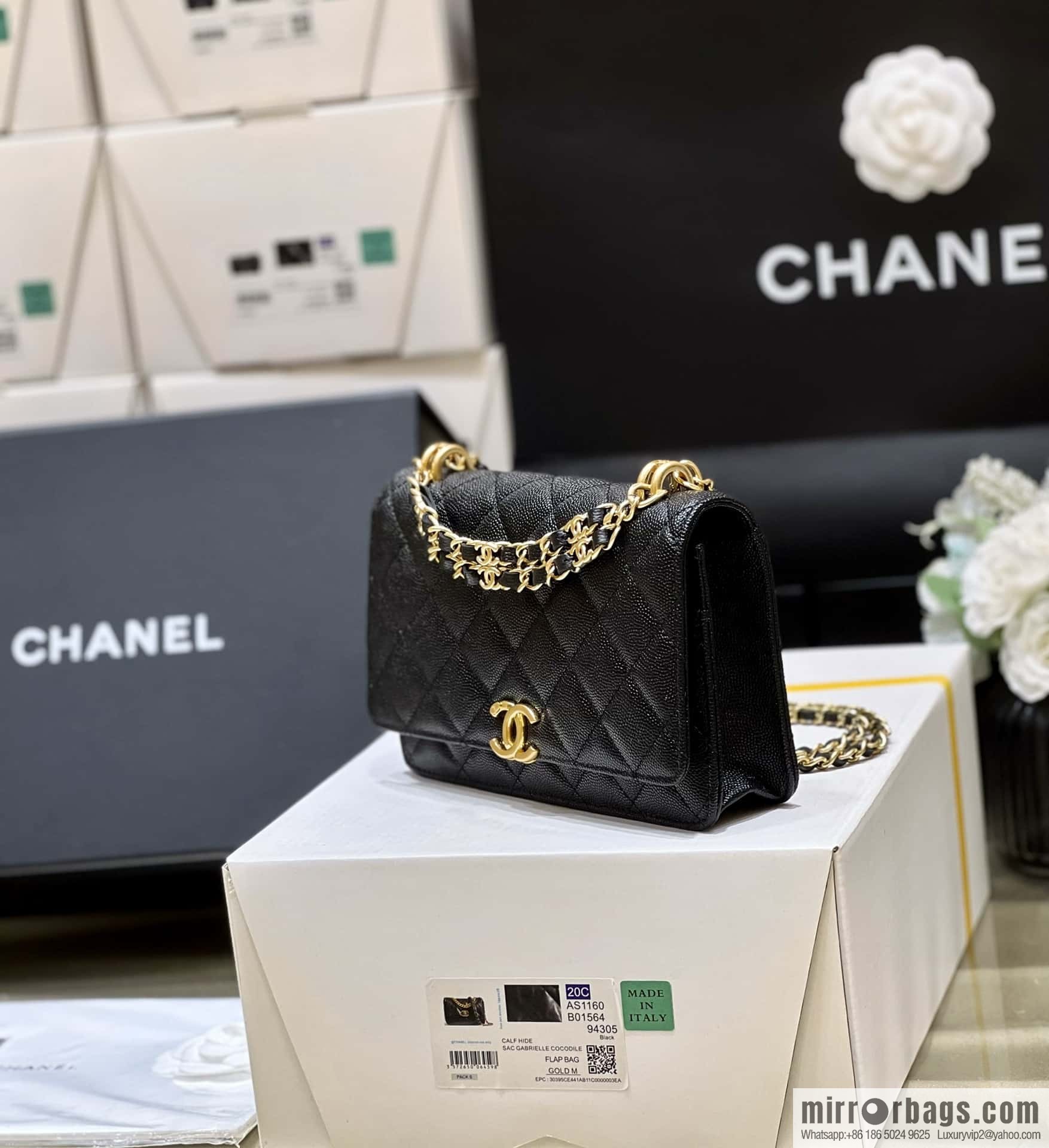 CHANEL 22k autumn and winter high-end ready-to-wear collection, lychee leather woc AP3019 black
