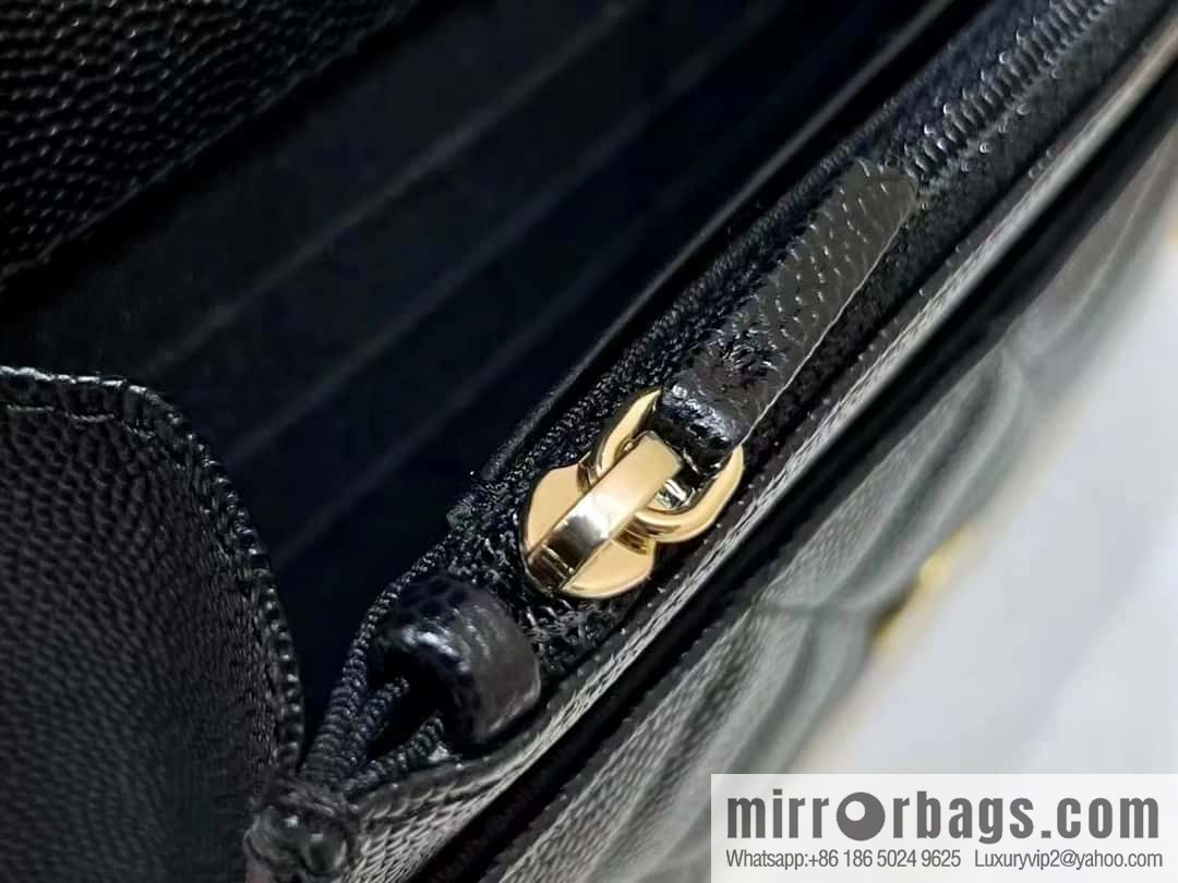 CHANEL 22k autumn and winter high-end ready-to-wear collection, lychee leather woc AP3019 black