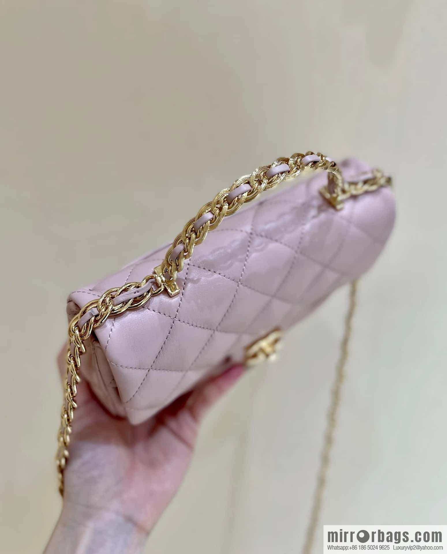 CHANEL 23S spring/summer series CF handle mini AS4023 pink