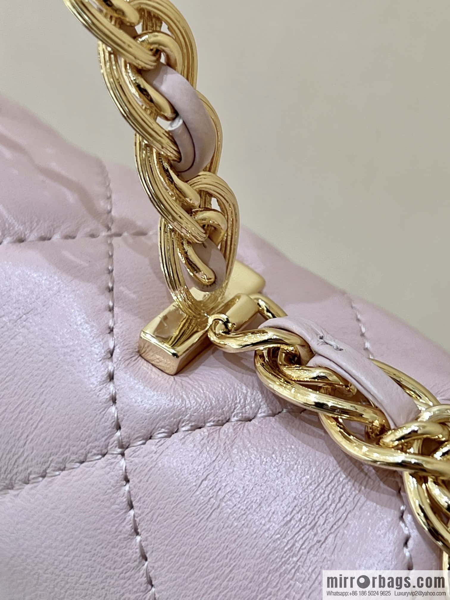 CHANEL 23S spring/summer series CF handle mini AS4023 pink
