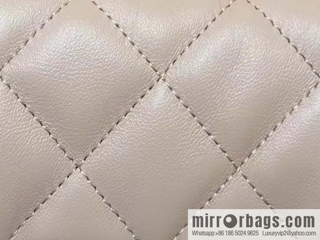 CHANEL 23S spring/summer series CF handle mini AS4023 pink