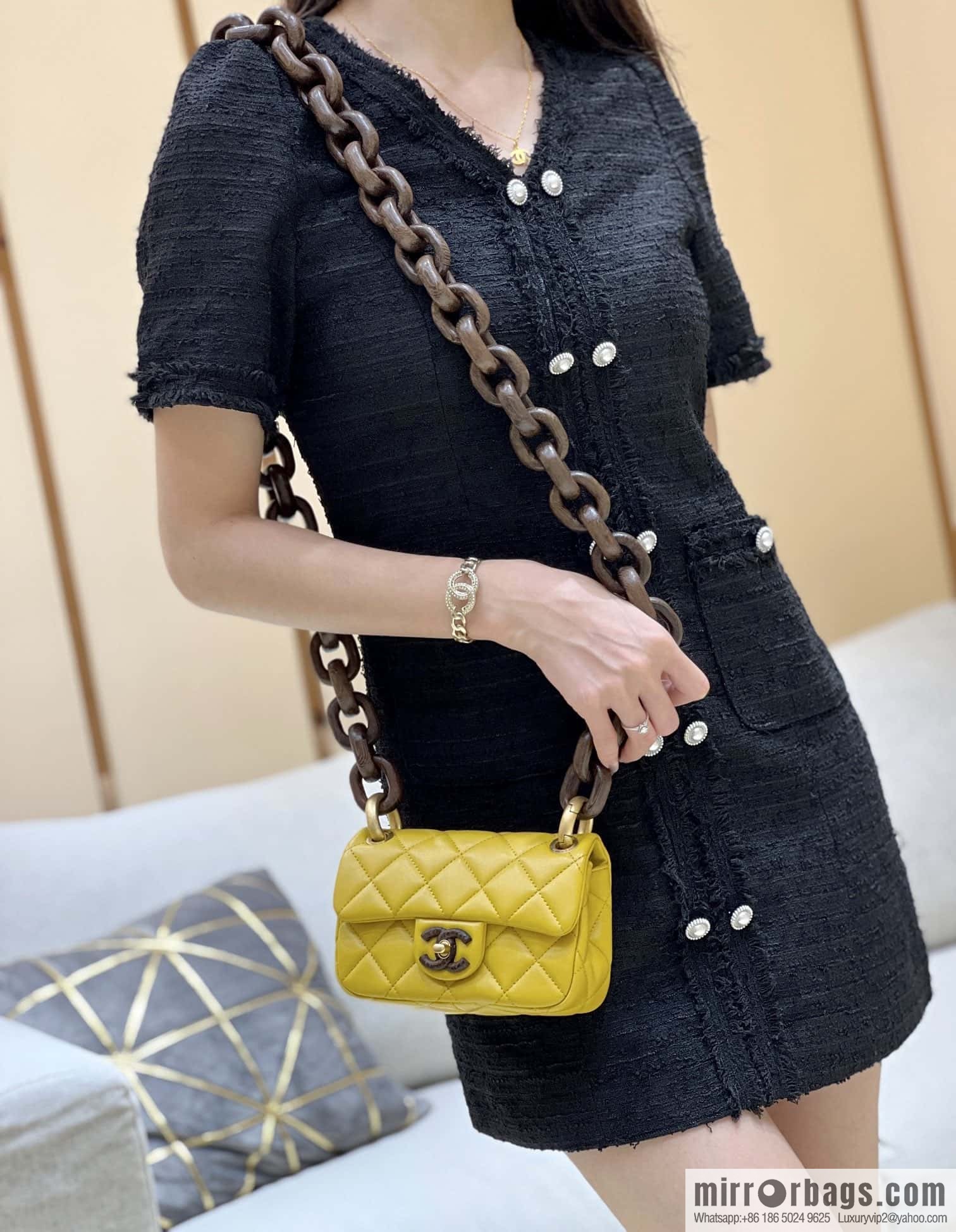 CHANEL 23A Premium Handicraft Workshop Series, Dakar mahogany cf big mini bag AS4165 yellow