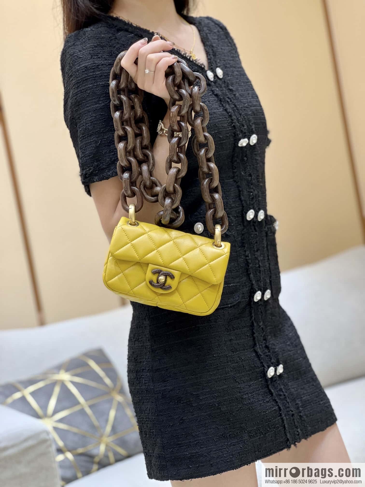 CHANEL 23A Premium Handicraft Workshop Series, Dakar mahogany cf big mini bag AS4165 yellow