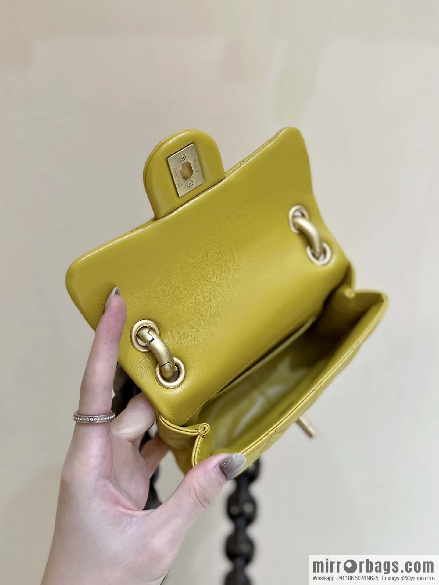 CHANEL 23A Premium Handicraft Workshop Series, Dakar mahogany cf big mini bag AS4165 yellow