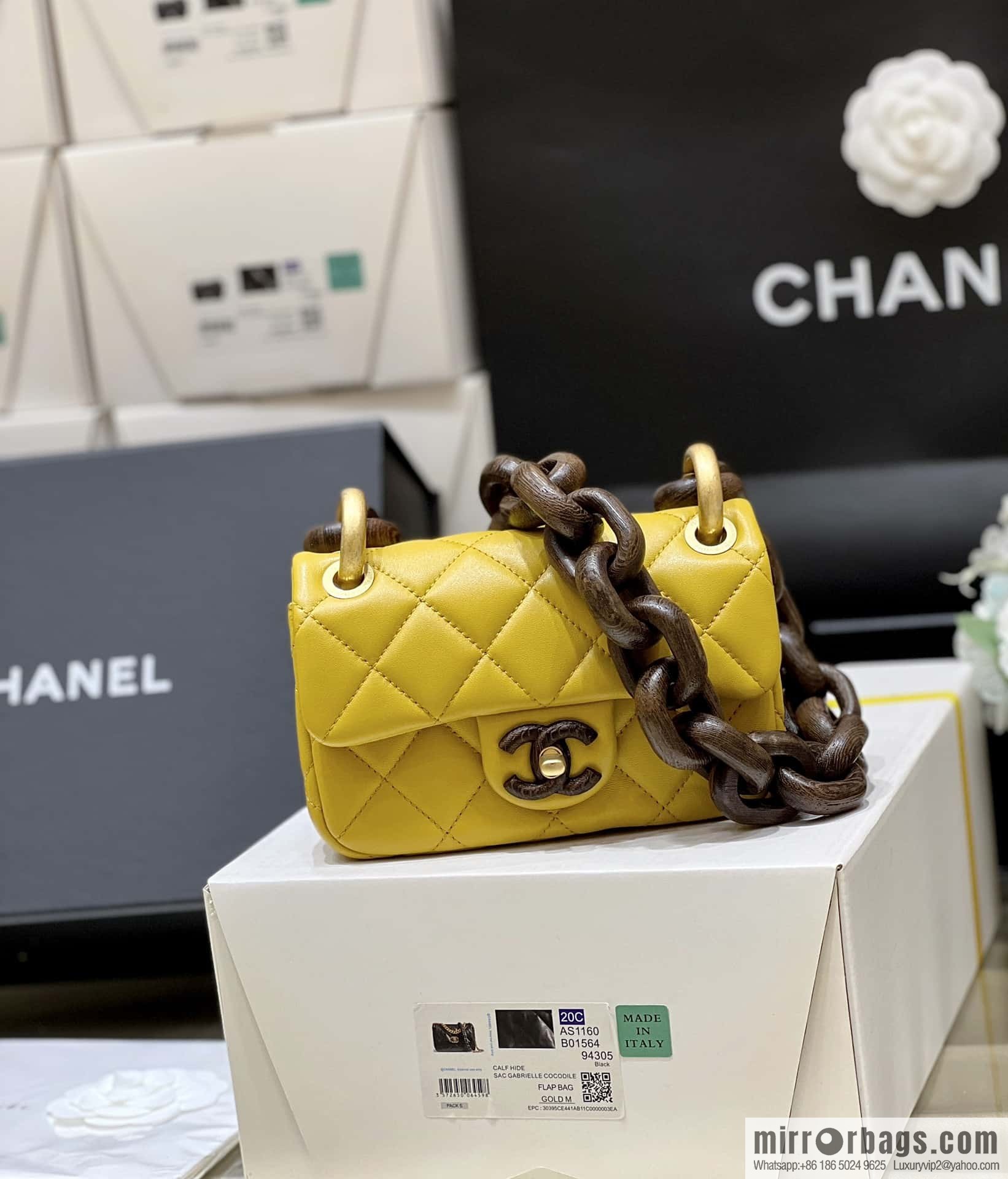 CHANEL 23A Premium Handicraft Workshop Series, Dakar mahogany cf big mini bag AS4165 yellow