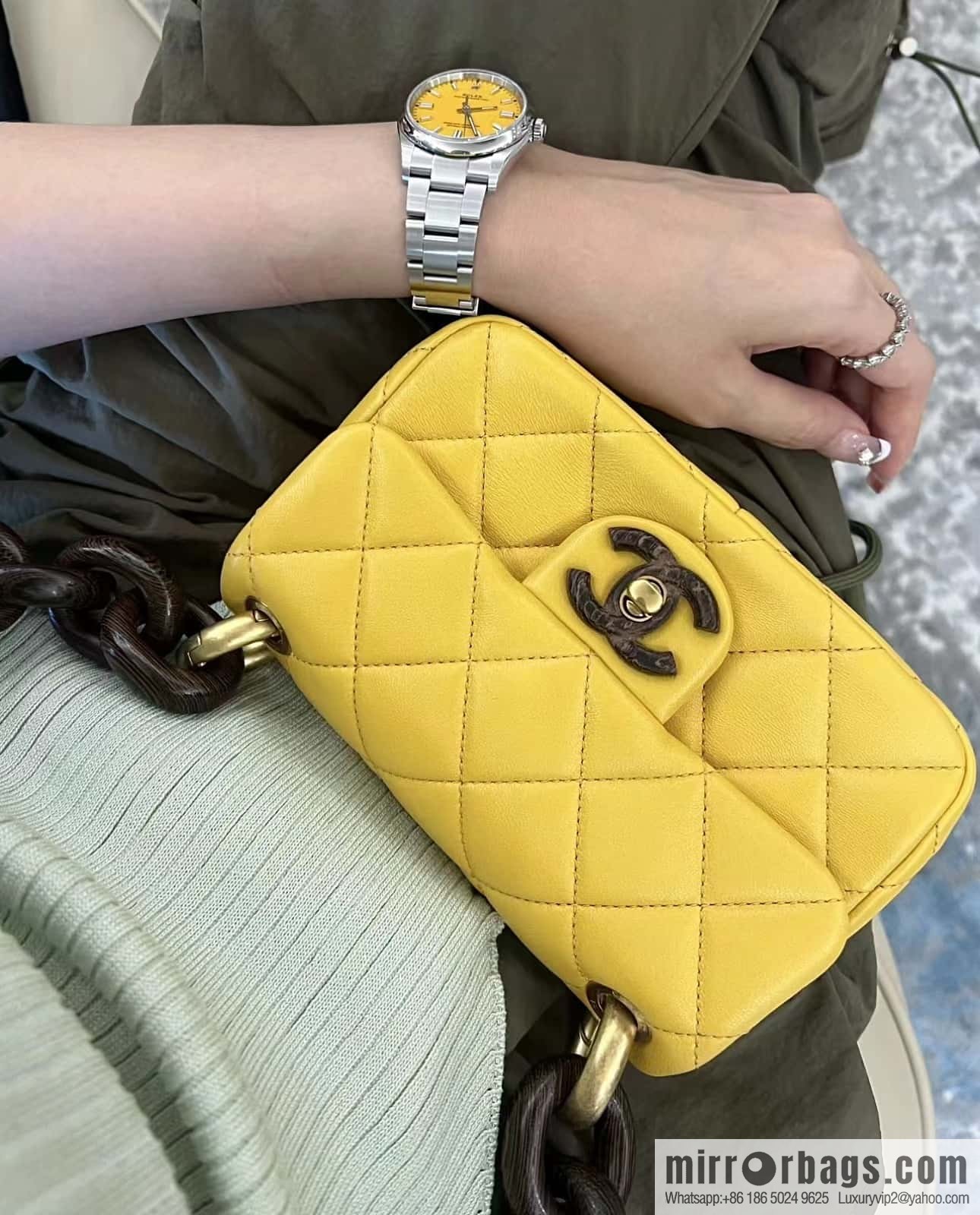 CHANEL 23A Premium Handicraft Workshop Series, Dakar mahogany cf big mini bag AS4165 yellow
