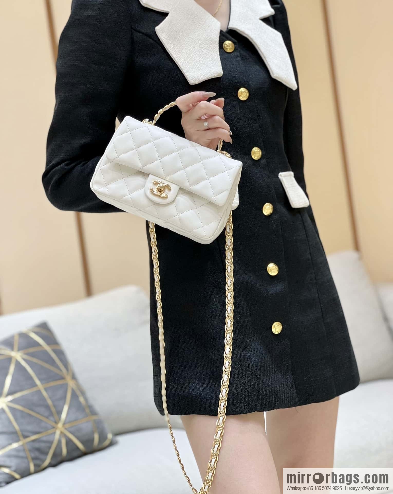 CHANEL 23S spring/summer series CF handle mini AS4023 white