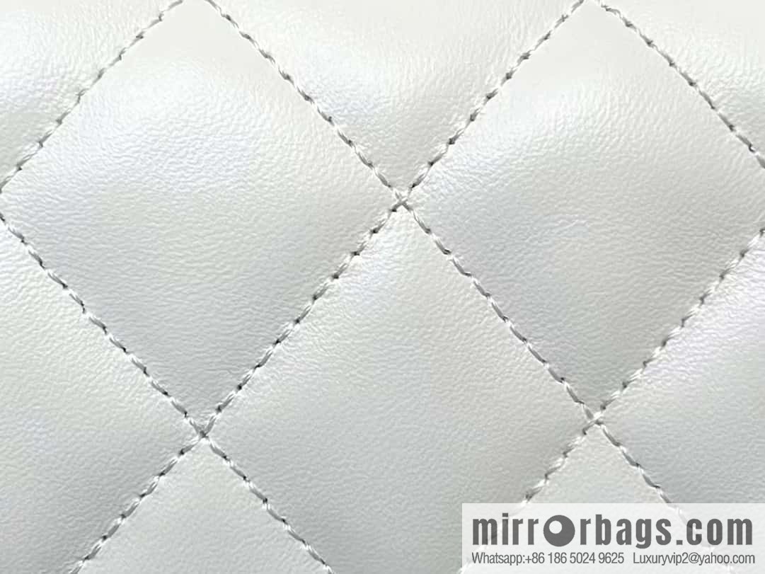 CHANEL 23S spring/summer series CF handle mini AS4023 white