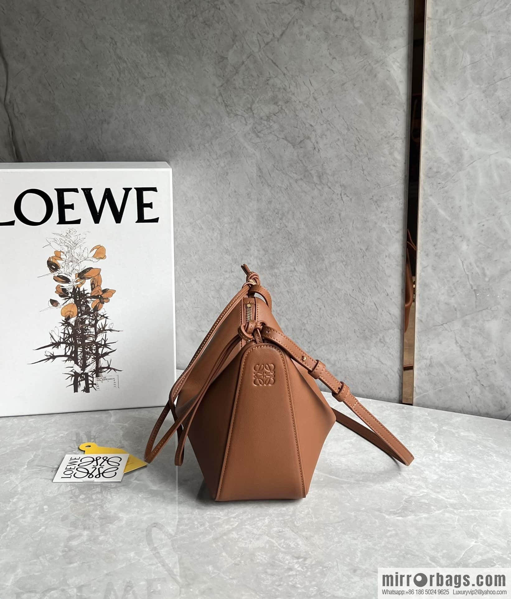 LOEWE new hammock armpit bag 0687 caramel color