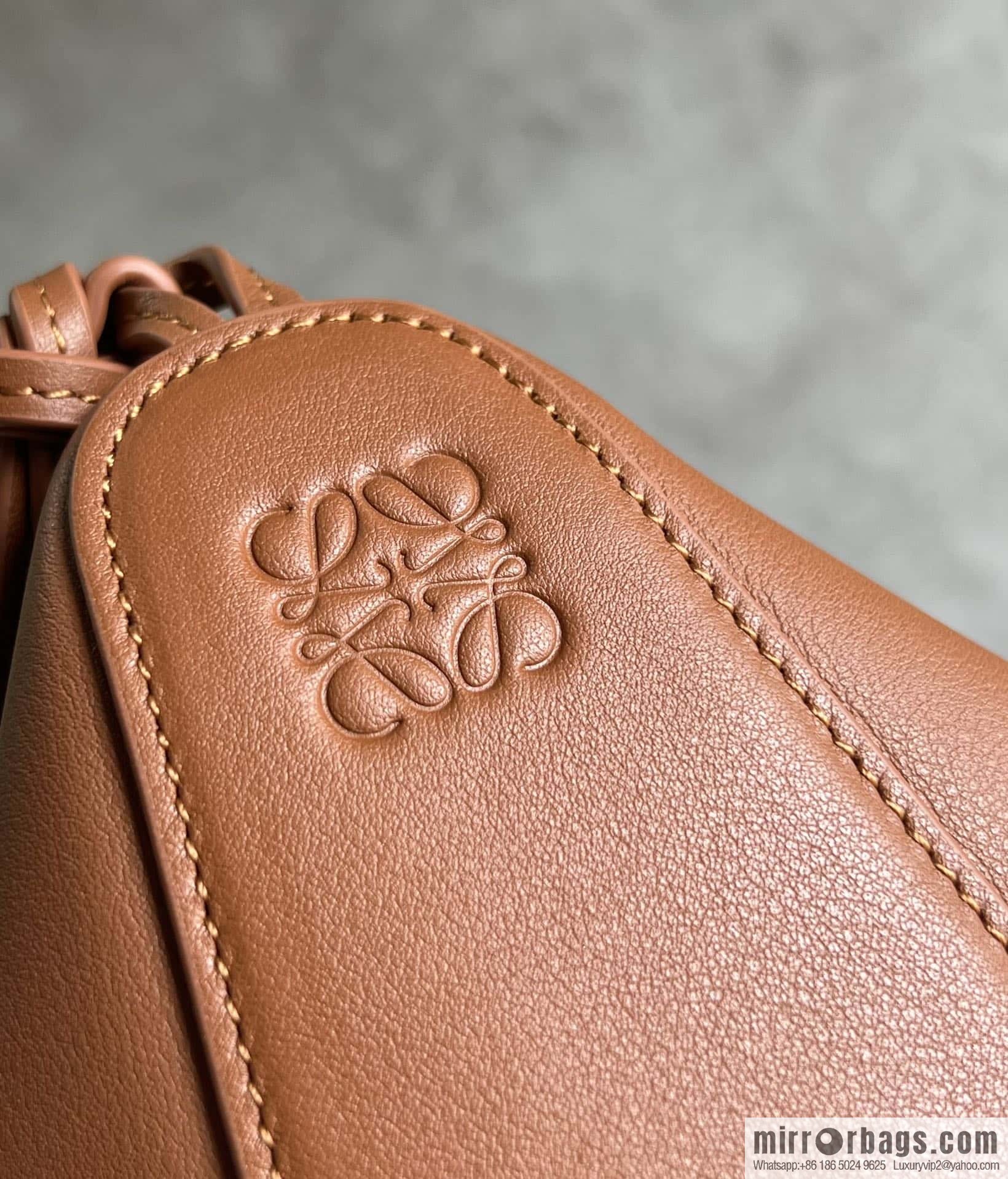 LOEWE new hammock armpit bag 0687 caramel color