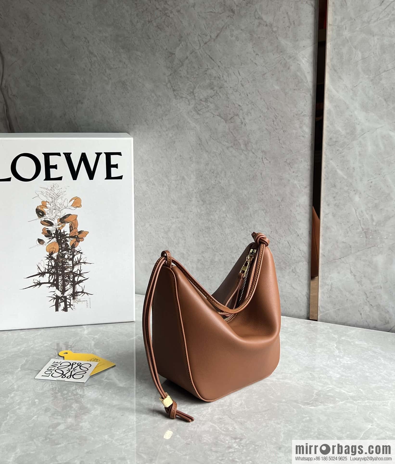 LOEWE new hammock armpit bag 0687 caramel color