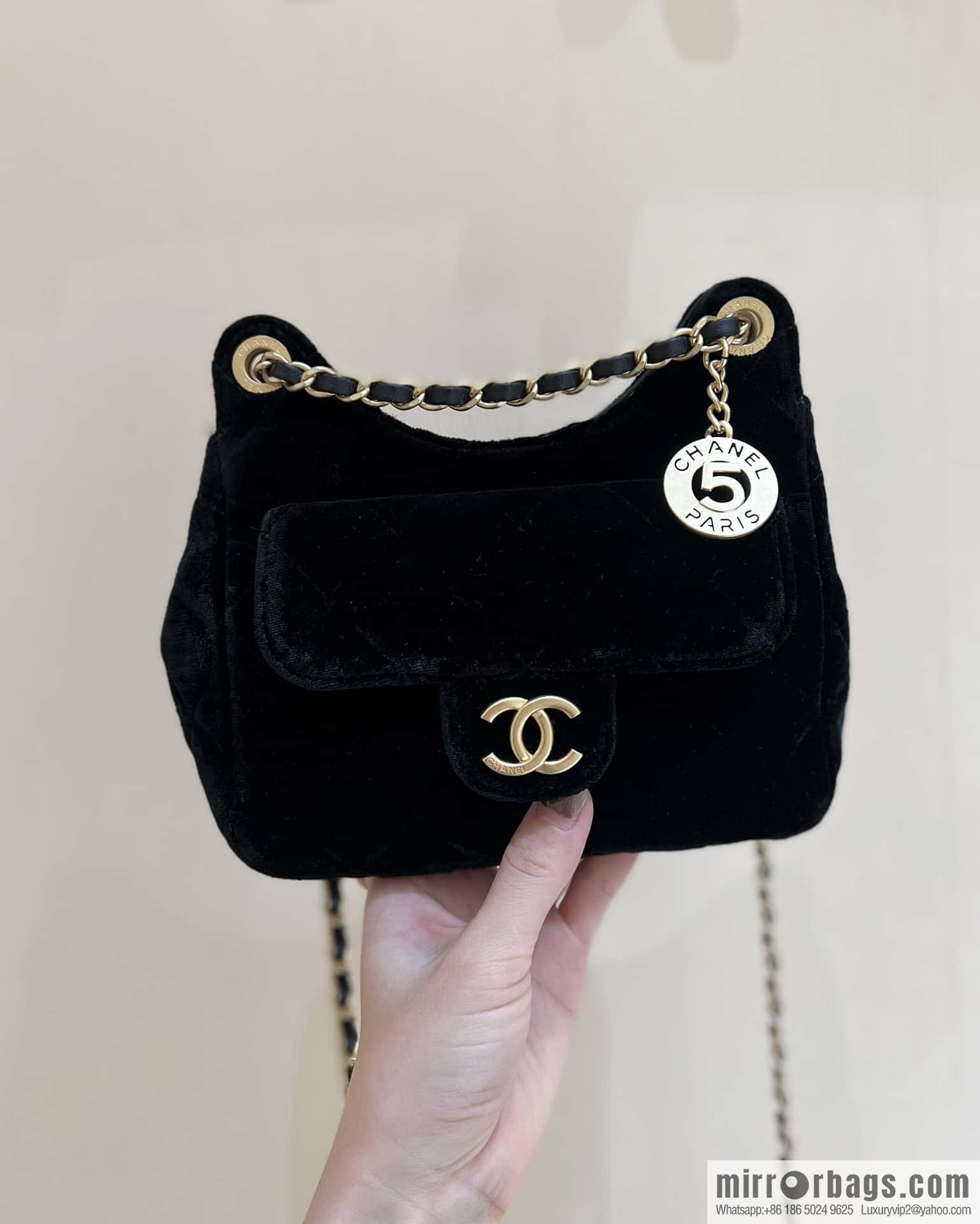 CHANEL 23B Velvet Tmall Genie AS4323 black