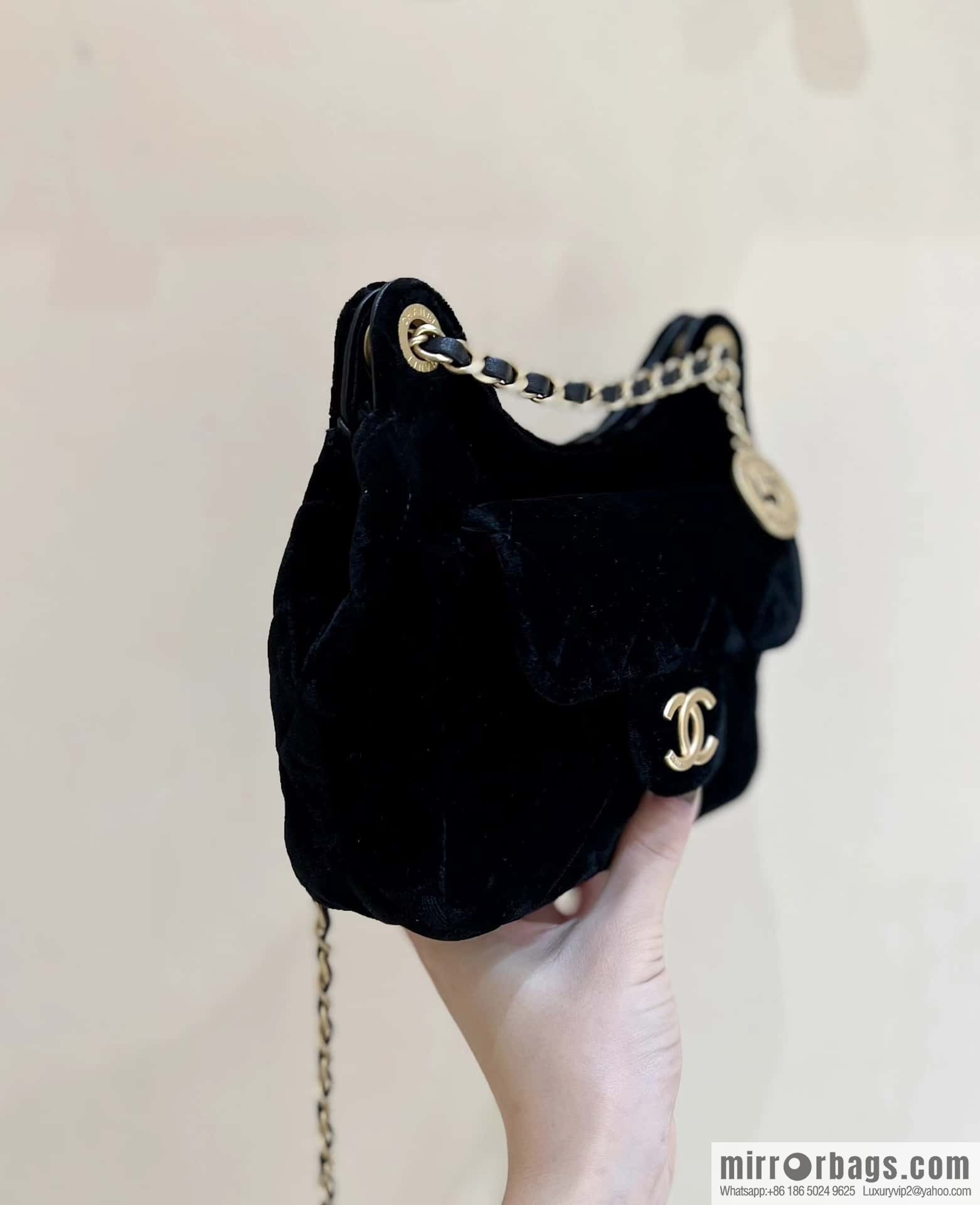 CHANEL 23B Velvet Tmall Genie AS4323 black