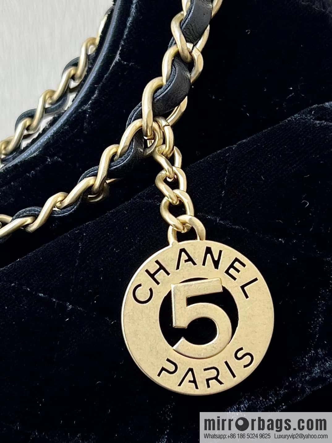 CHANEL 23B Velvet Tmall Genie AS4323 black